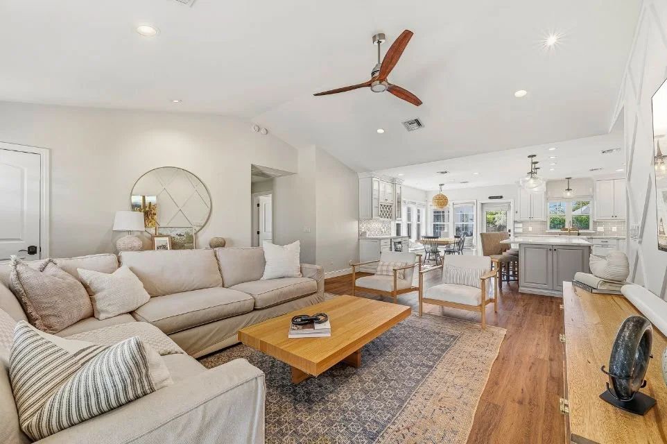 4923-E-Indianola-Avenue- Phoenix-Listing-Living-Arcadia-Lite.jpg