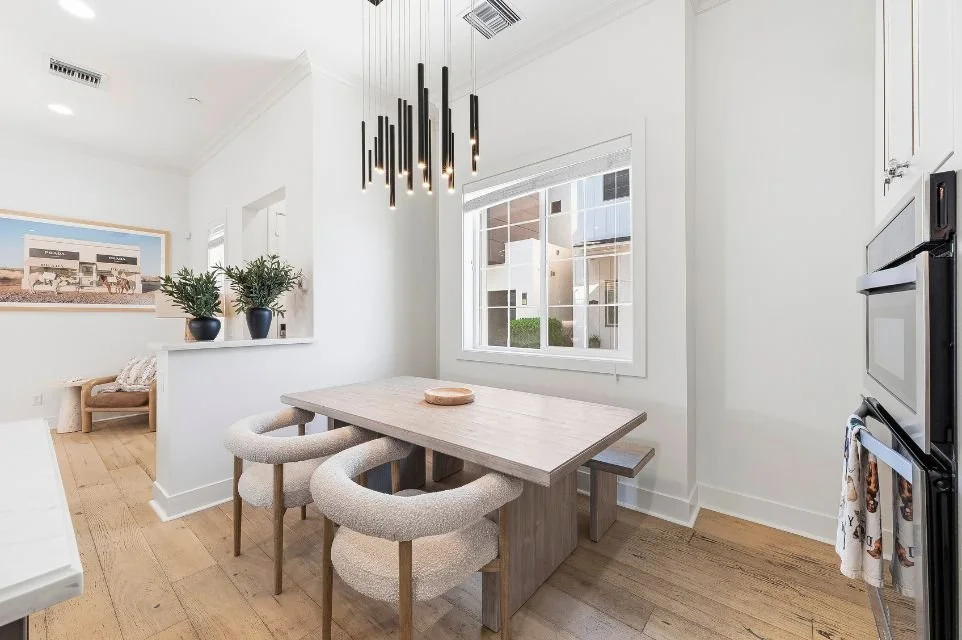 4017-n-40th-street-arcadia-lite-dining-listing.jpg