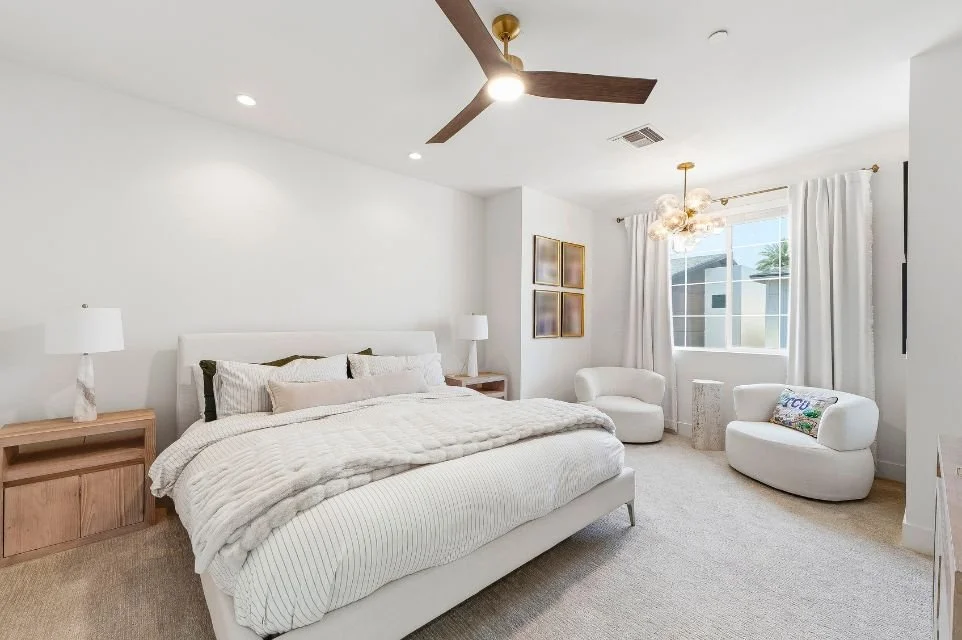 4017-n-40th-street-arcadia-lite-primary-bedroom-listing.jpg