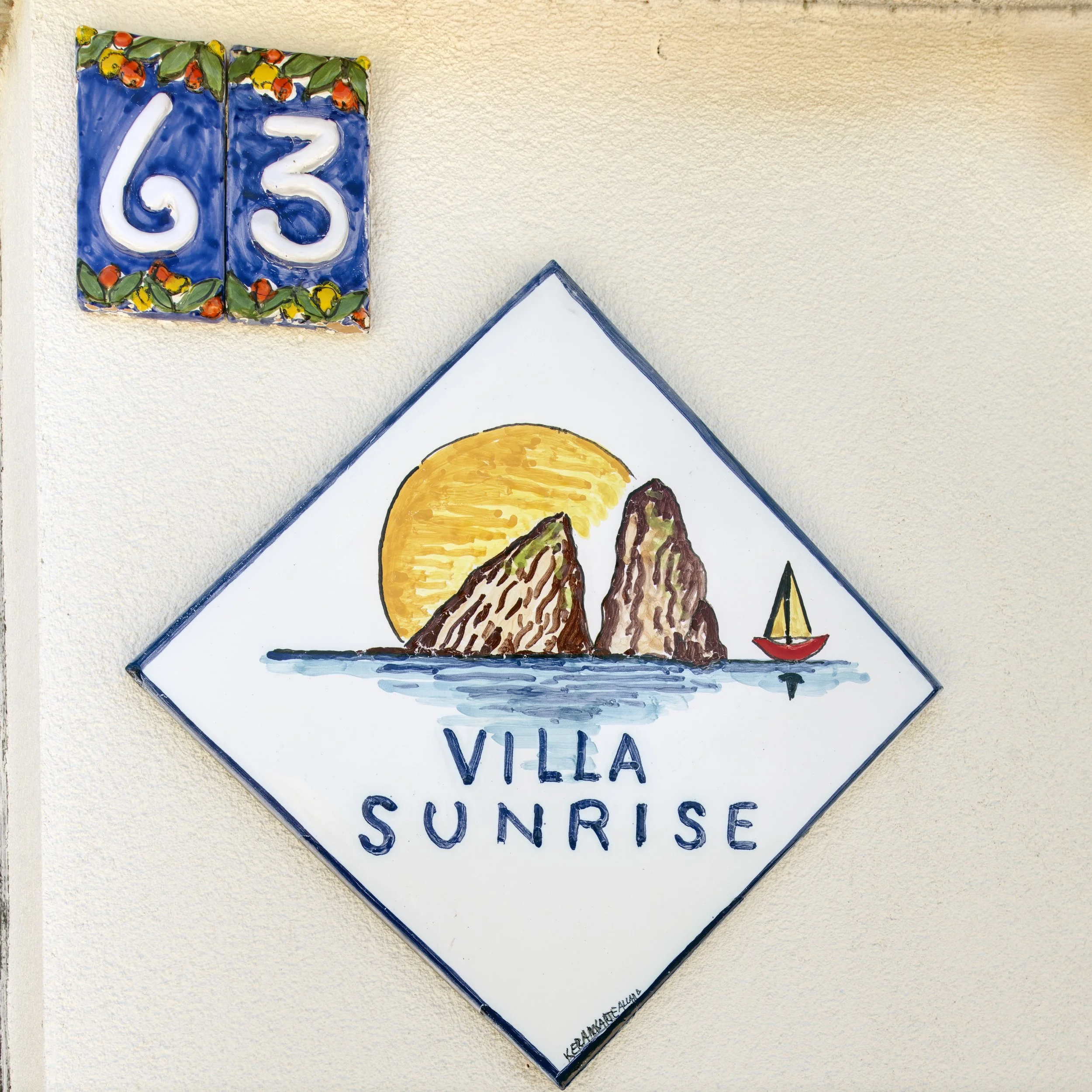 Villa Sunrise address and sign.jpg