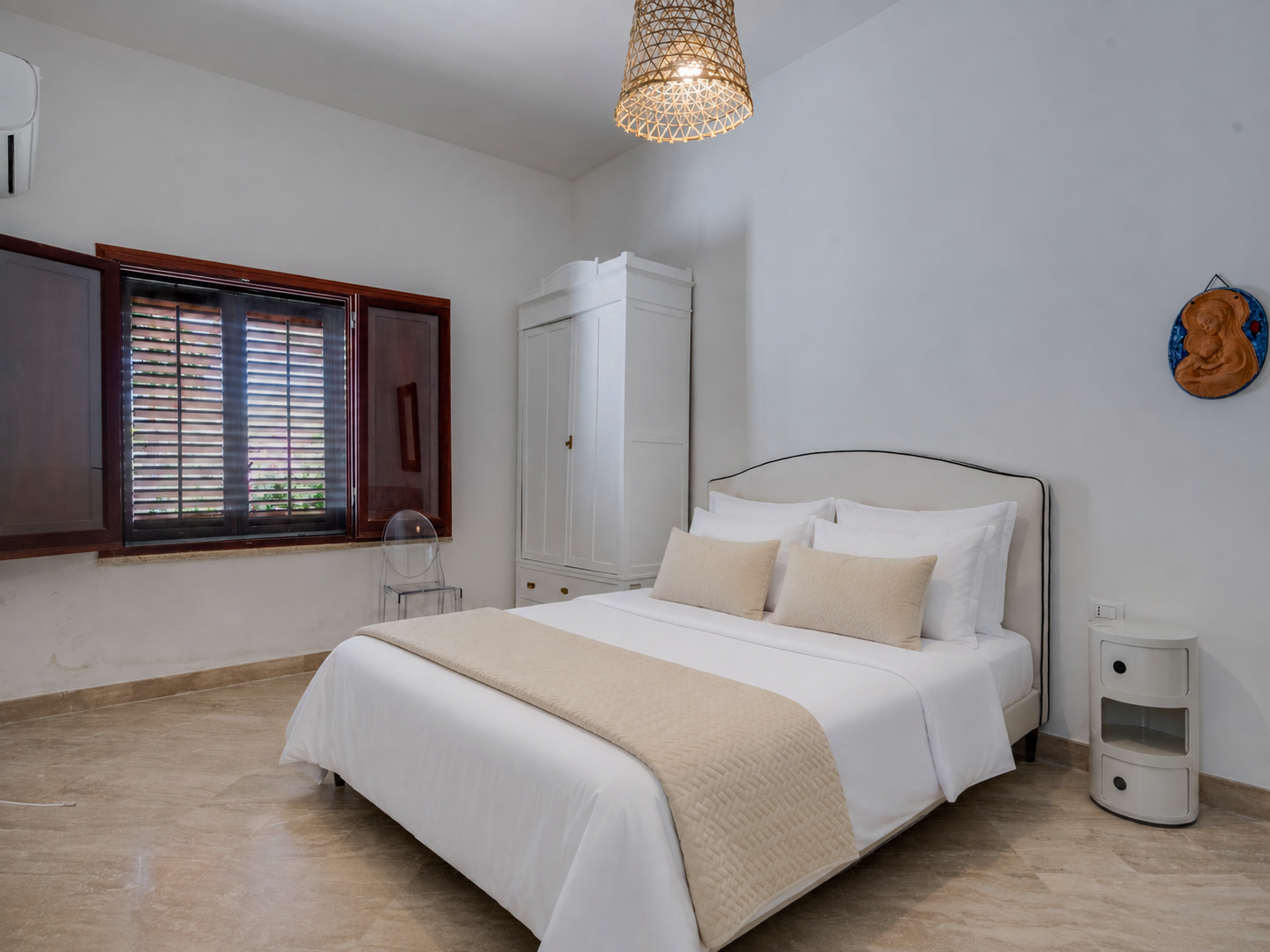 Master Bedroom 2.png