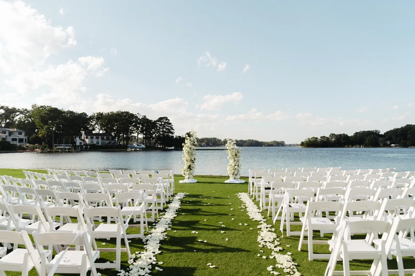 What is included in the EE Experience?
-
The EE Experience is the foundation of every EE wedding. It includes professional DJ and MC services, dance floor lighting, wireless microphones for your ceremony and toasts, access to the VIBO planning app, u