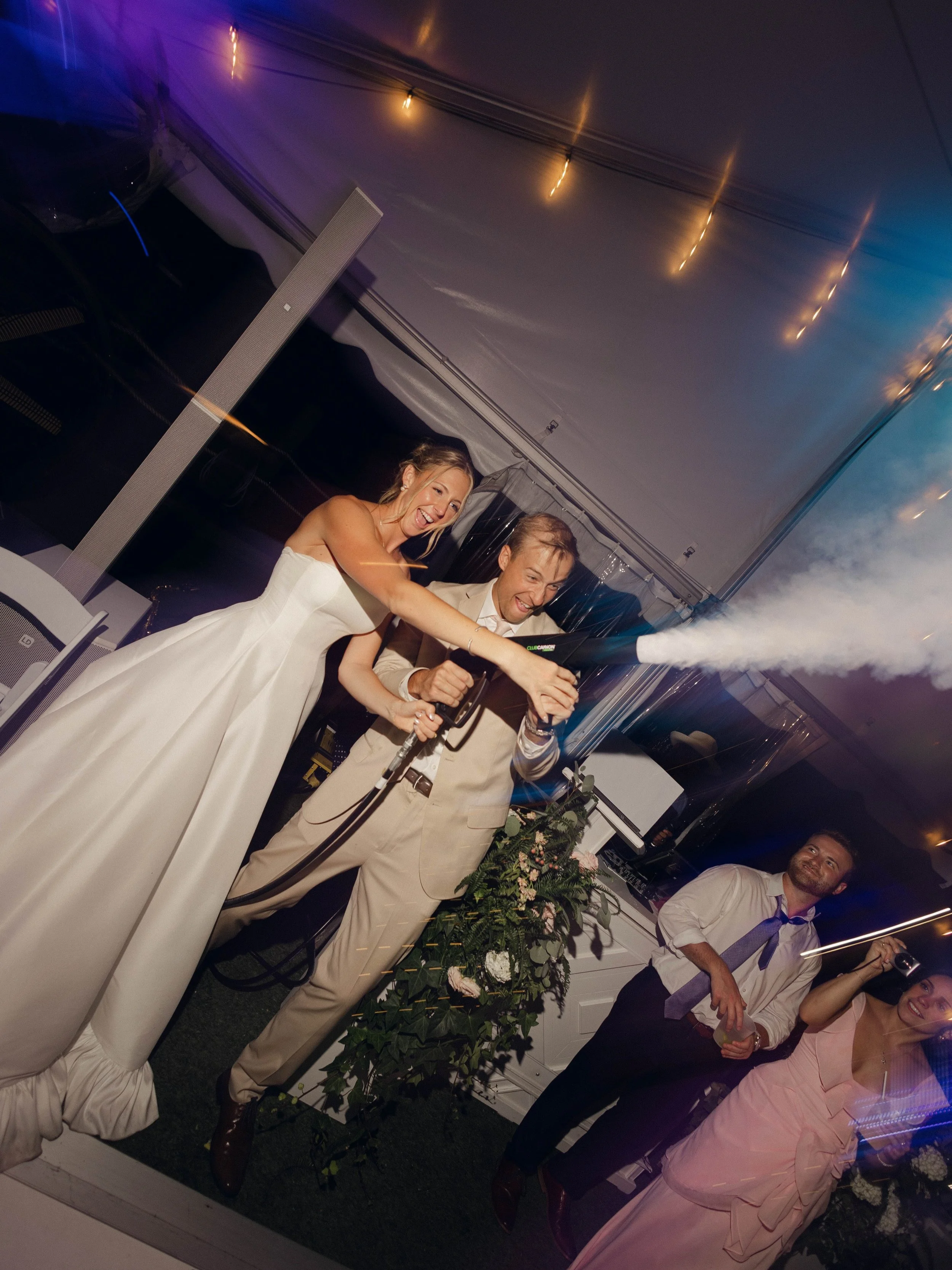 CO2!! Maya and Sutton made a last minute decision to add CO2 to their wedding (literally like 2 weeks before) and it was definitely the &ldquo;cherry on top&rdquo; ;) if you are wanting to add anything to your wedding, don&rsquo;t let time stop you! 