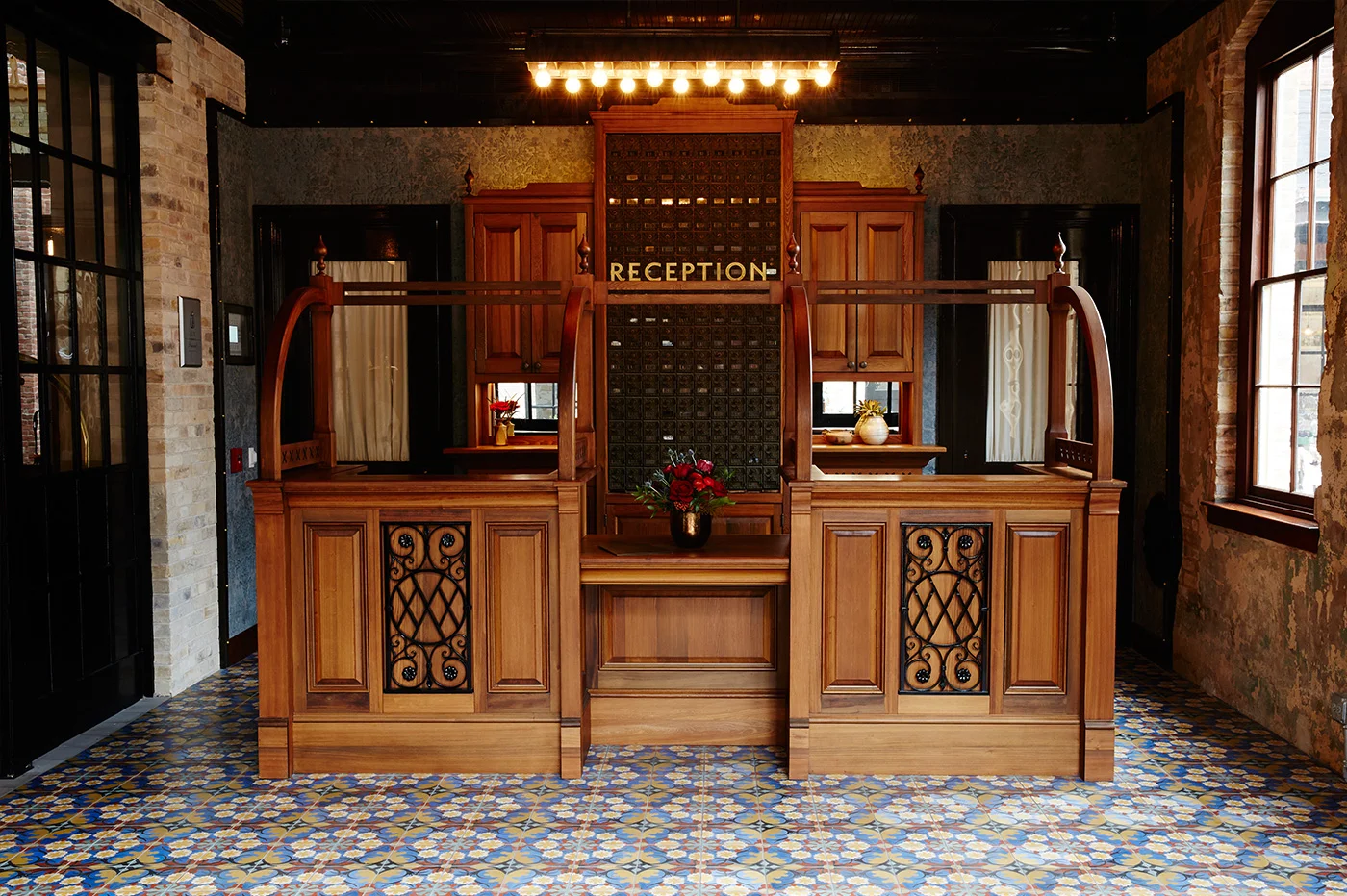 Hotel Emma's reception feels like a warm hug from a long lost friend. [Photo Source: The Hotel Emma] [Cover Photo Source: Jason Risner Photography (Beautiful work!)]