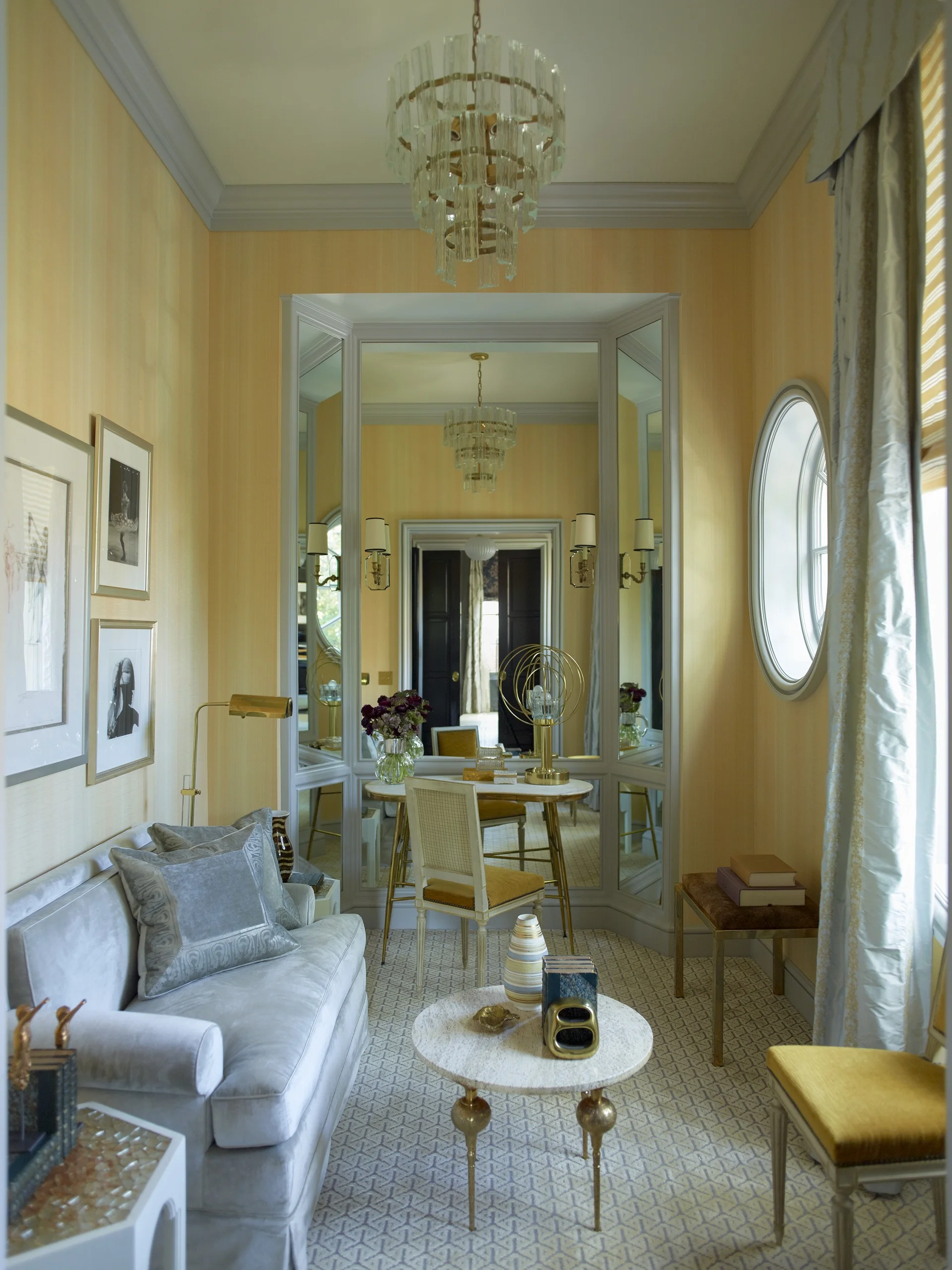 That little mirrored niche! Who knew I liked yellow and gray together.