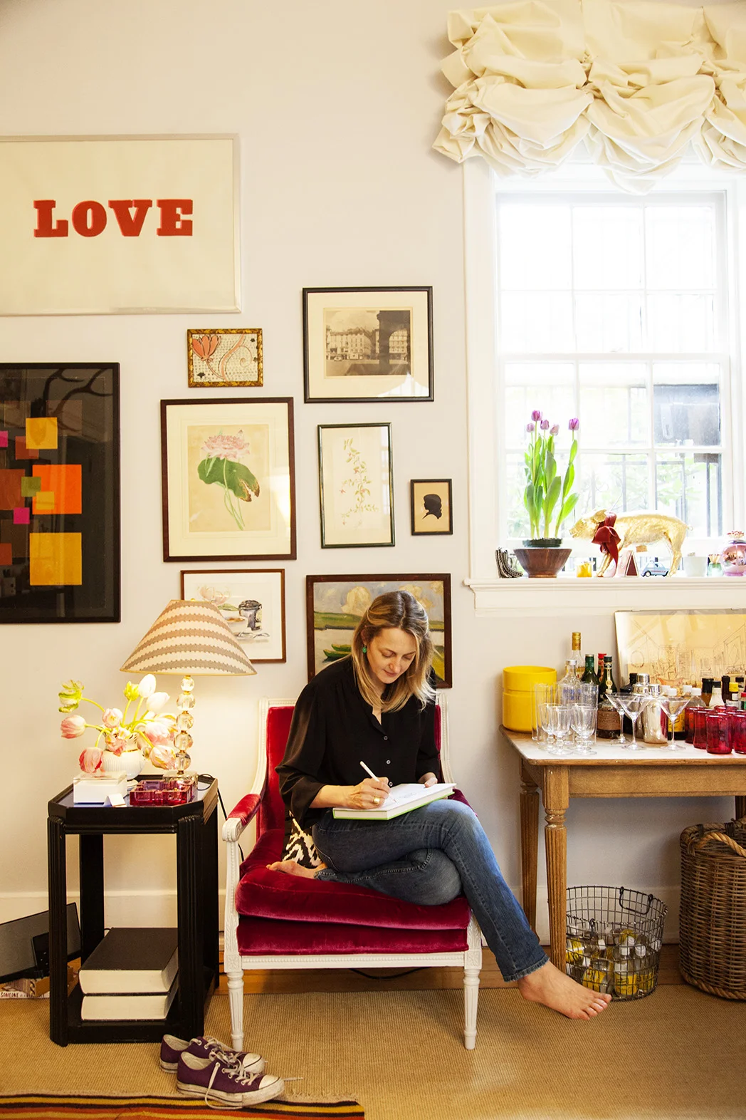 Rita in one of her first NYC rentals / Source: The Selby