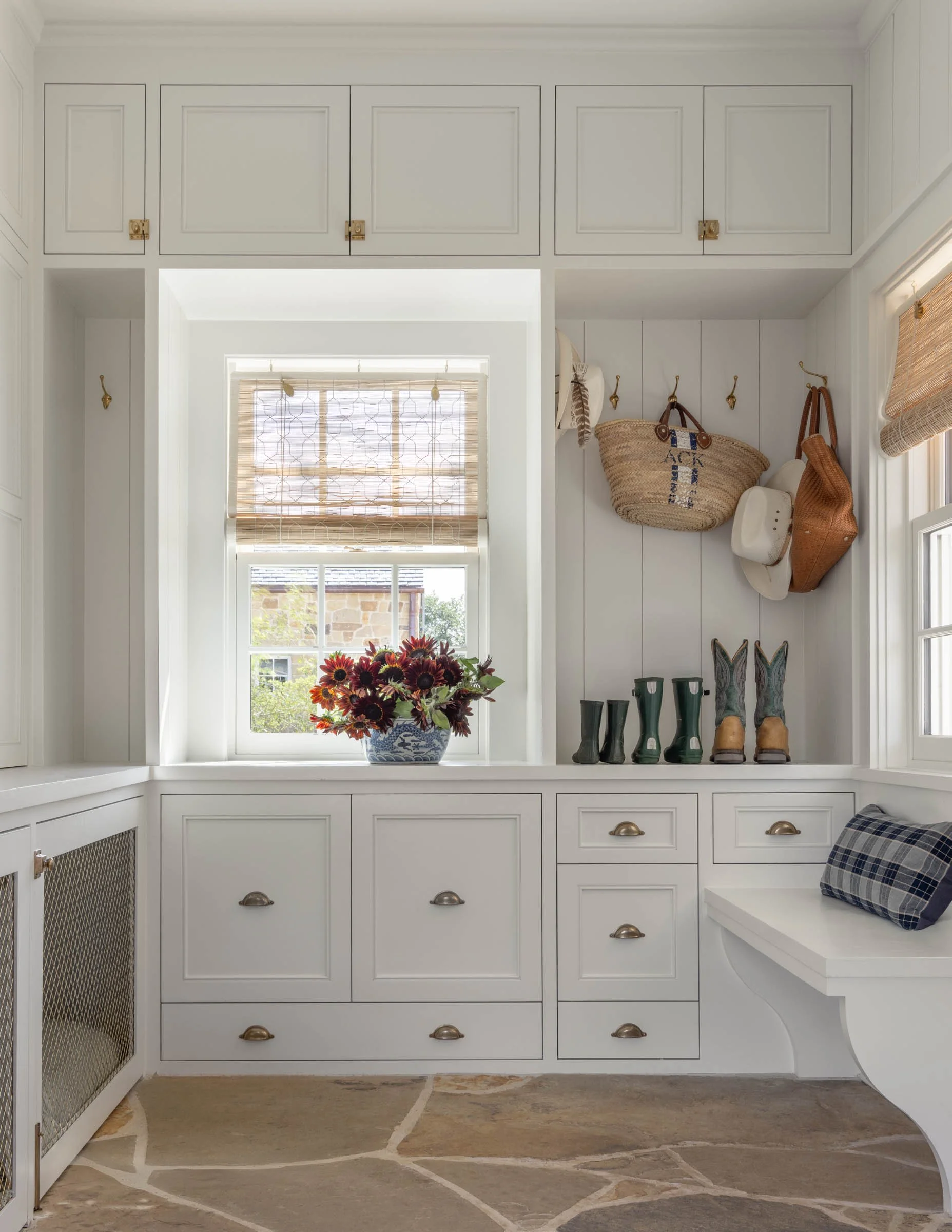 Imber_MtGainorRanch_MudRoom-0012_R2F.jpg