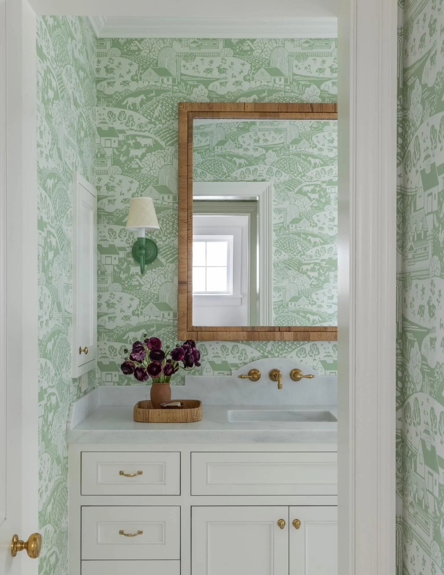 A cheerful playroom bathroom that nods to its Texas hill country surroundings. 

Photography: @lisaromerein 
Styling: @jennyoconnorstudio 
Architectural Team: @michaelimberarchitect