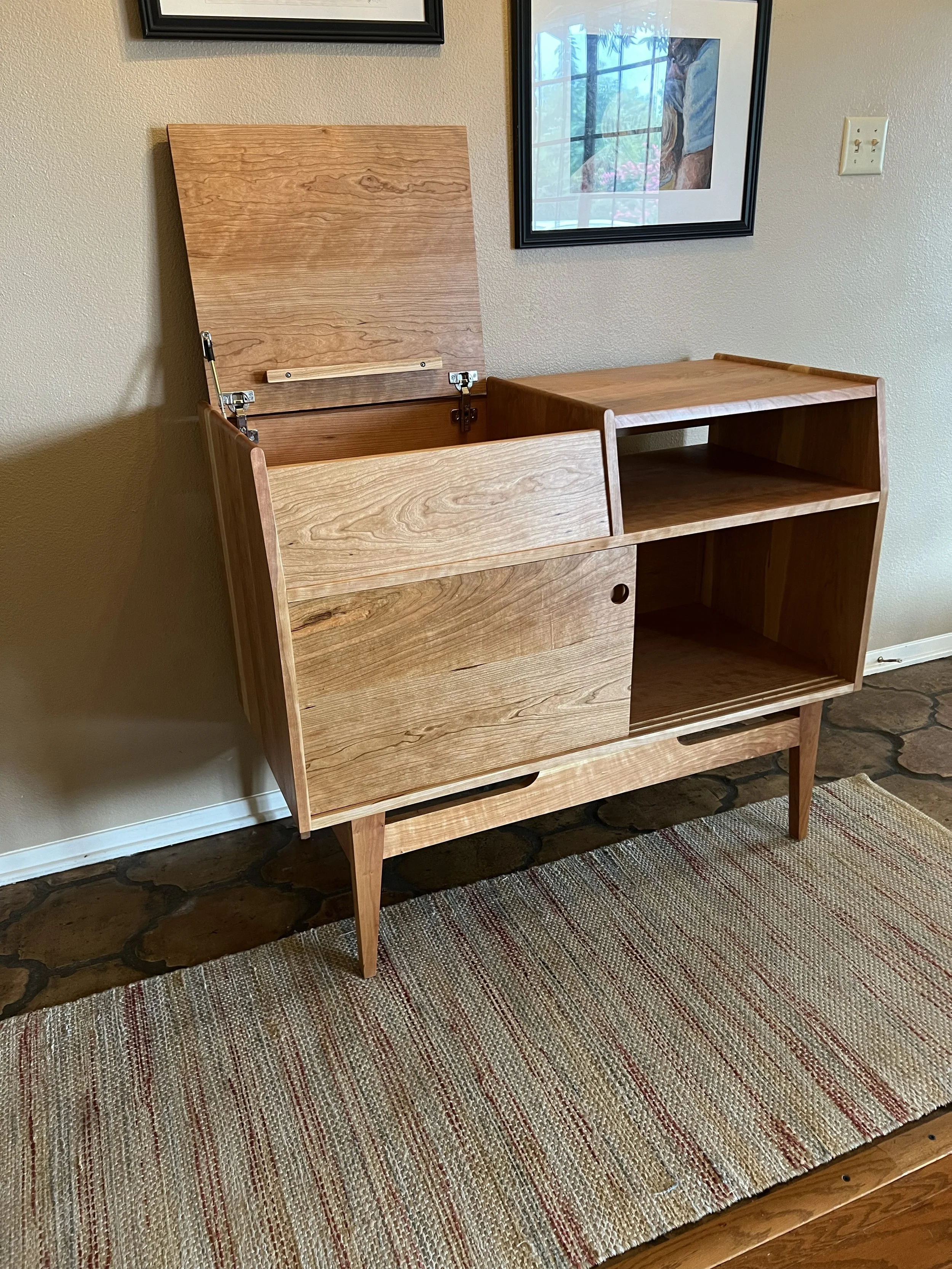 cherry LP console-front open top and sliders2.jpg