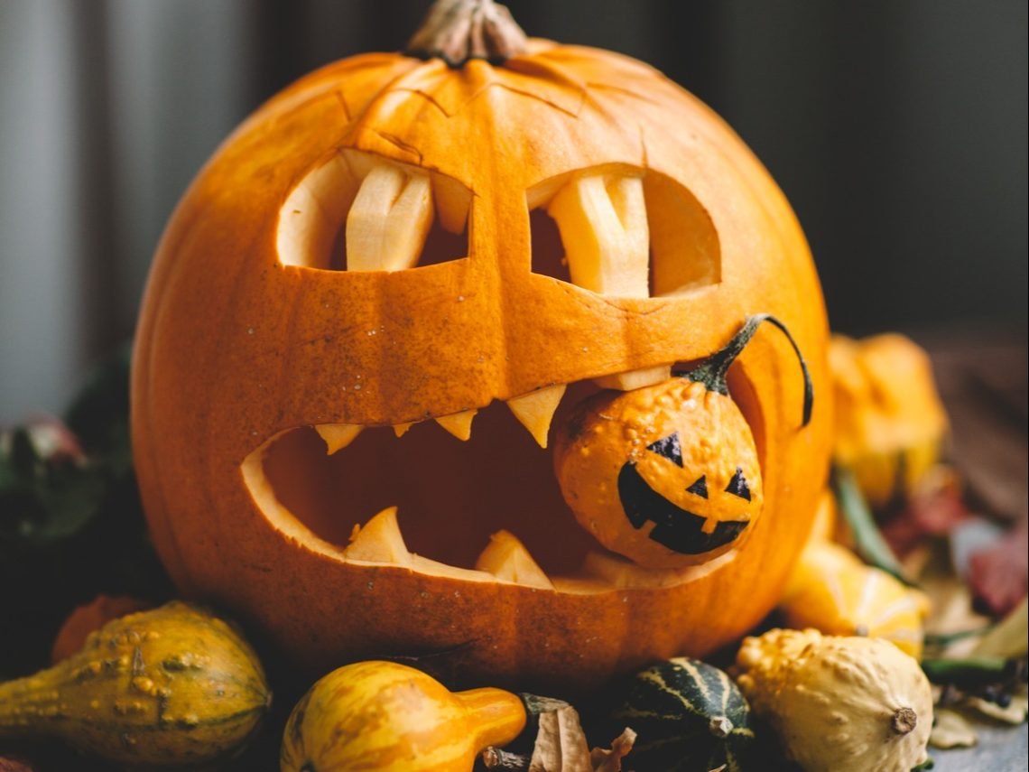 Grand Lake's Ghosts &amp; Gourds Gathering