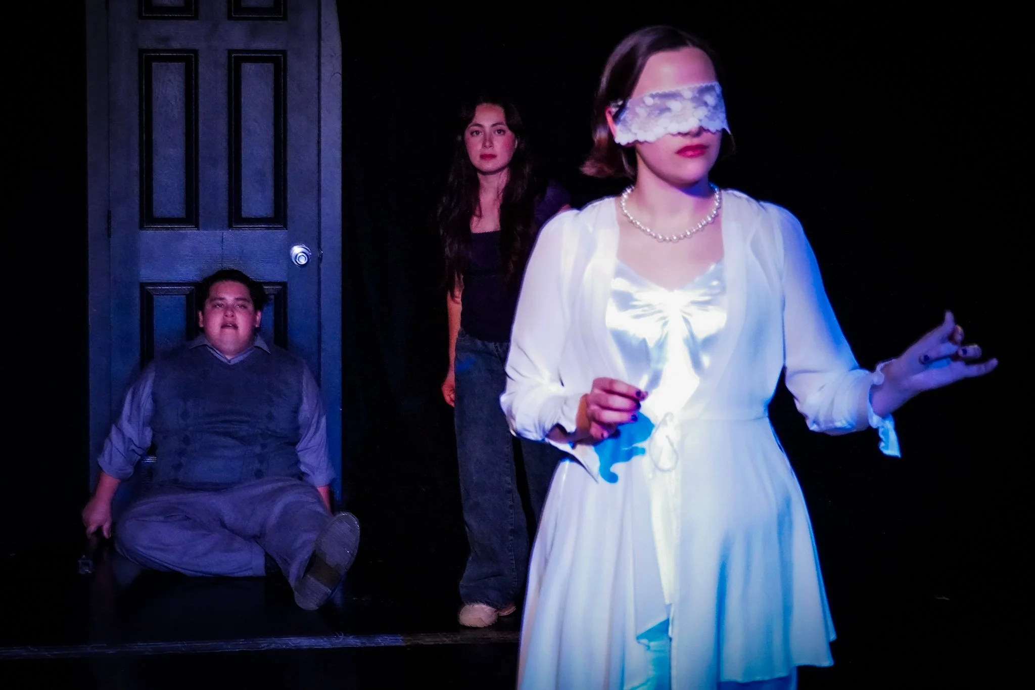 Emily Sombra Production Photo_14.jpg