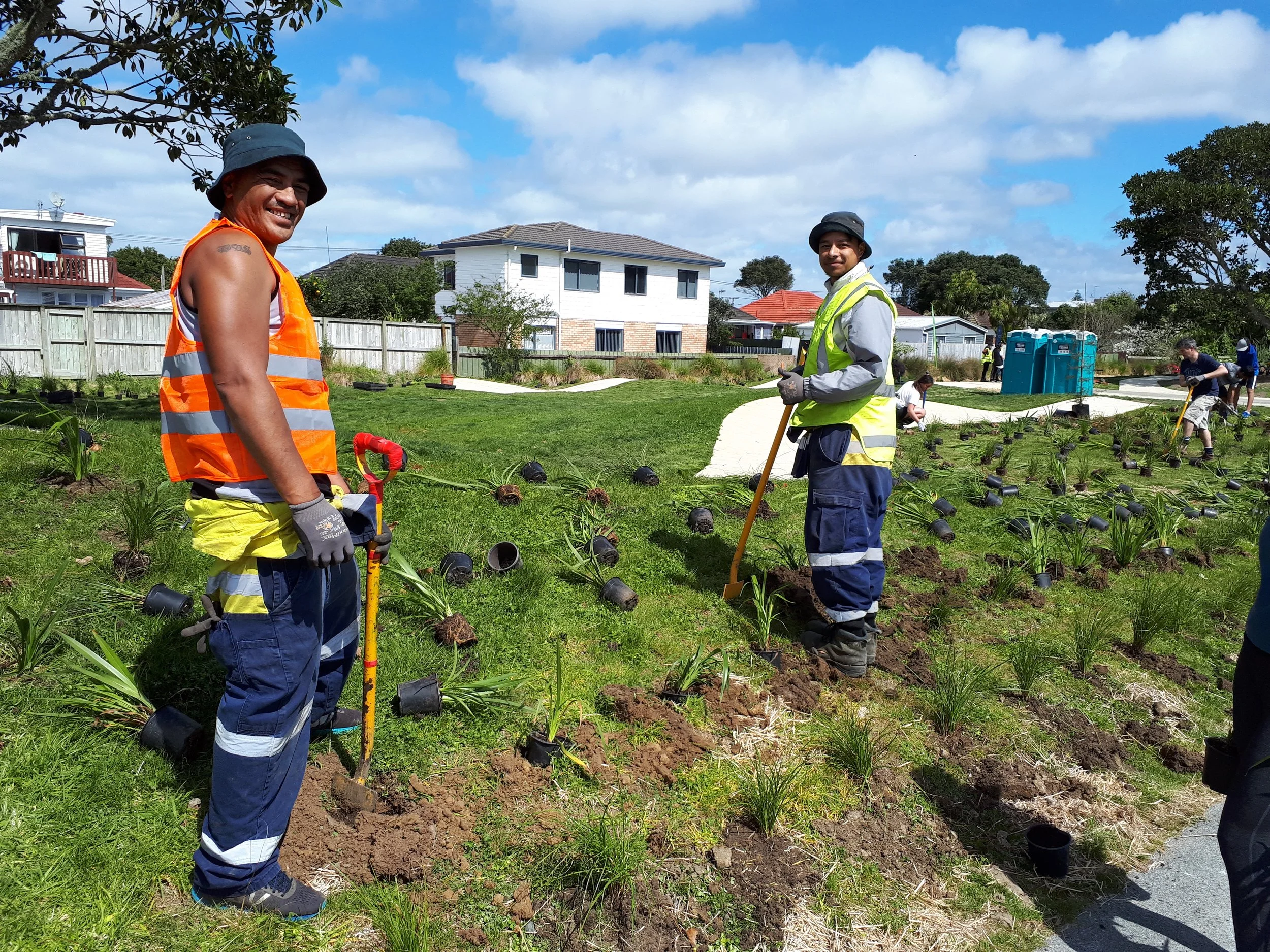 Te Whāngai Trust team members planting riparian margins. Image attribution: Mark Lewis, Boffa Miskell.