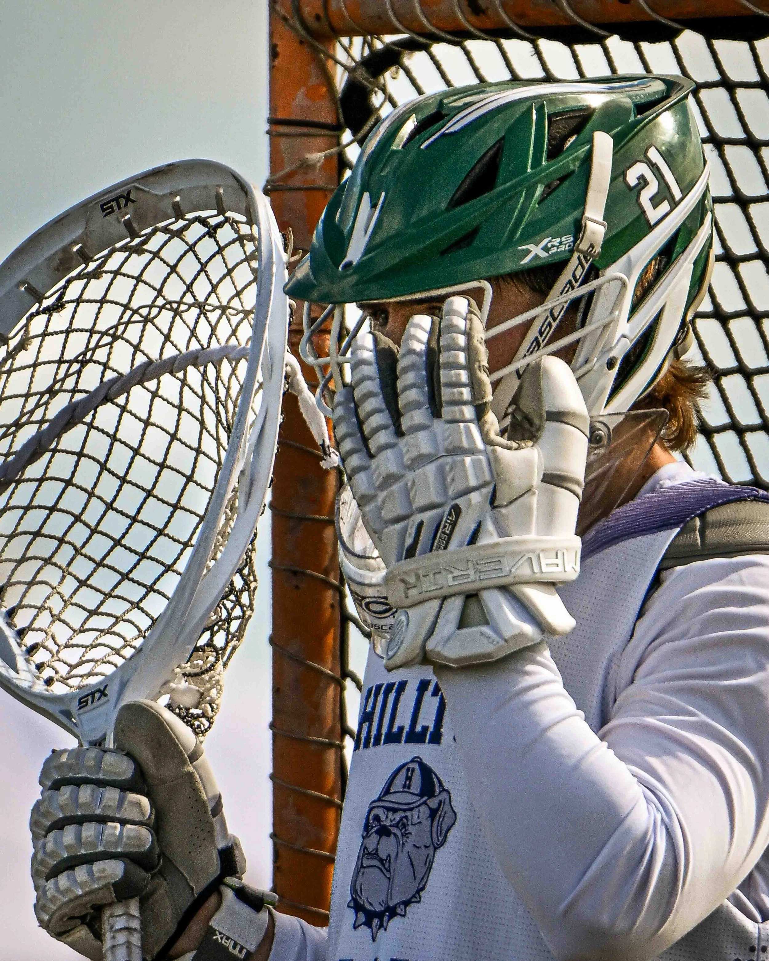 Lacrosse-Goalie-In-Goal.jpg