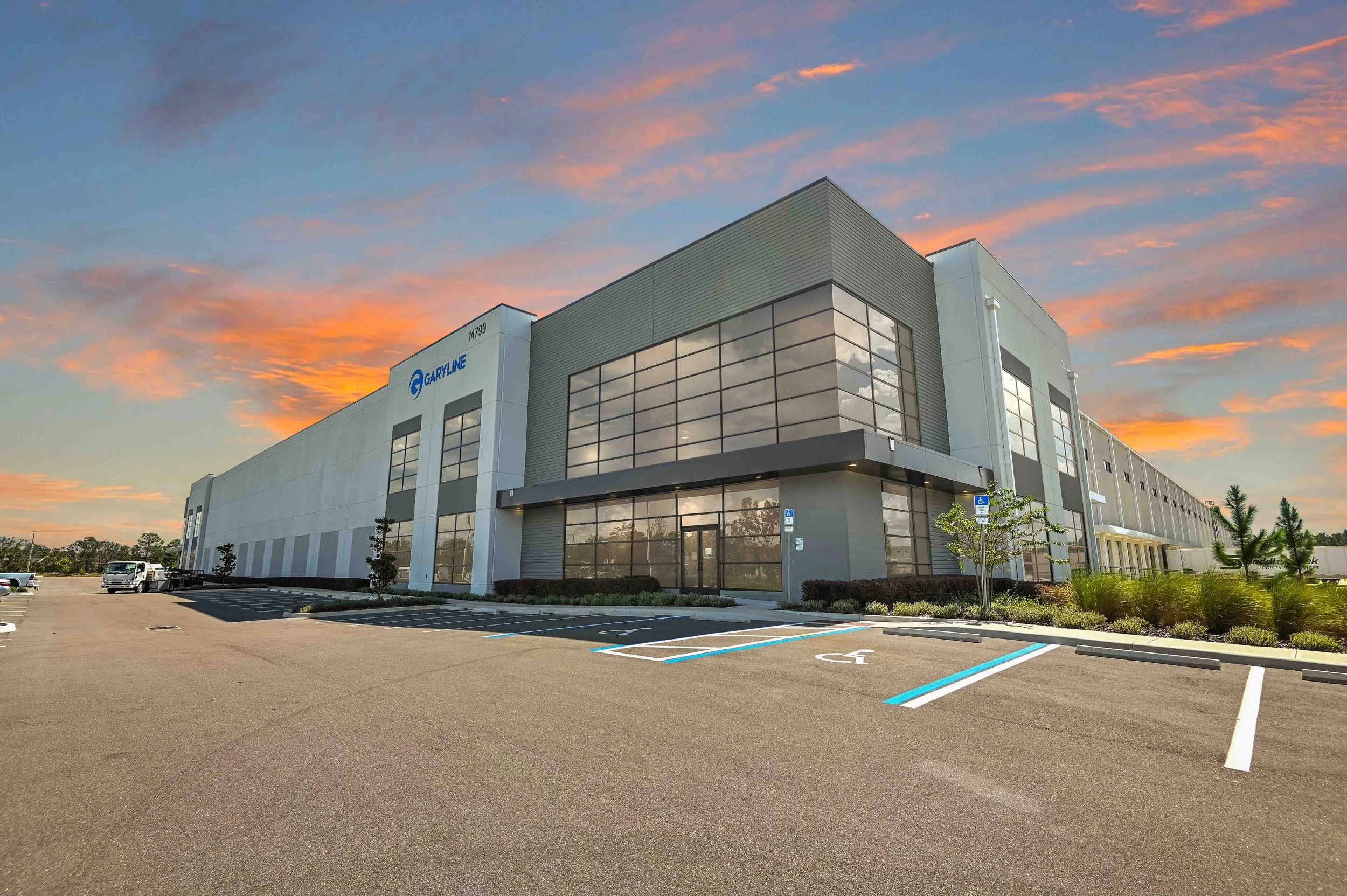 440,000 SF Warehouse For Sale.jpg