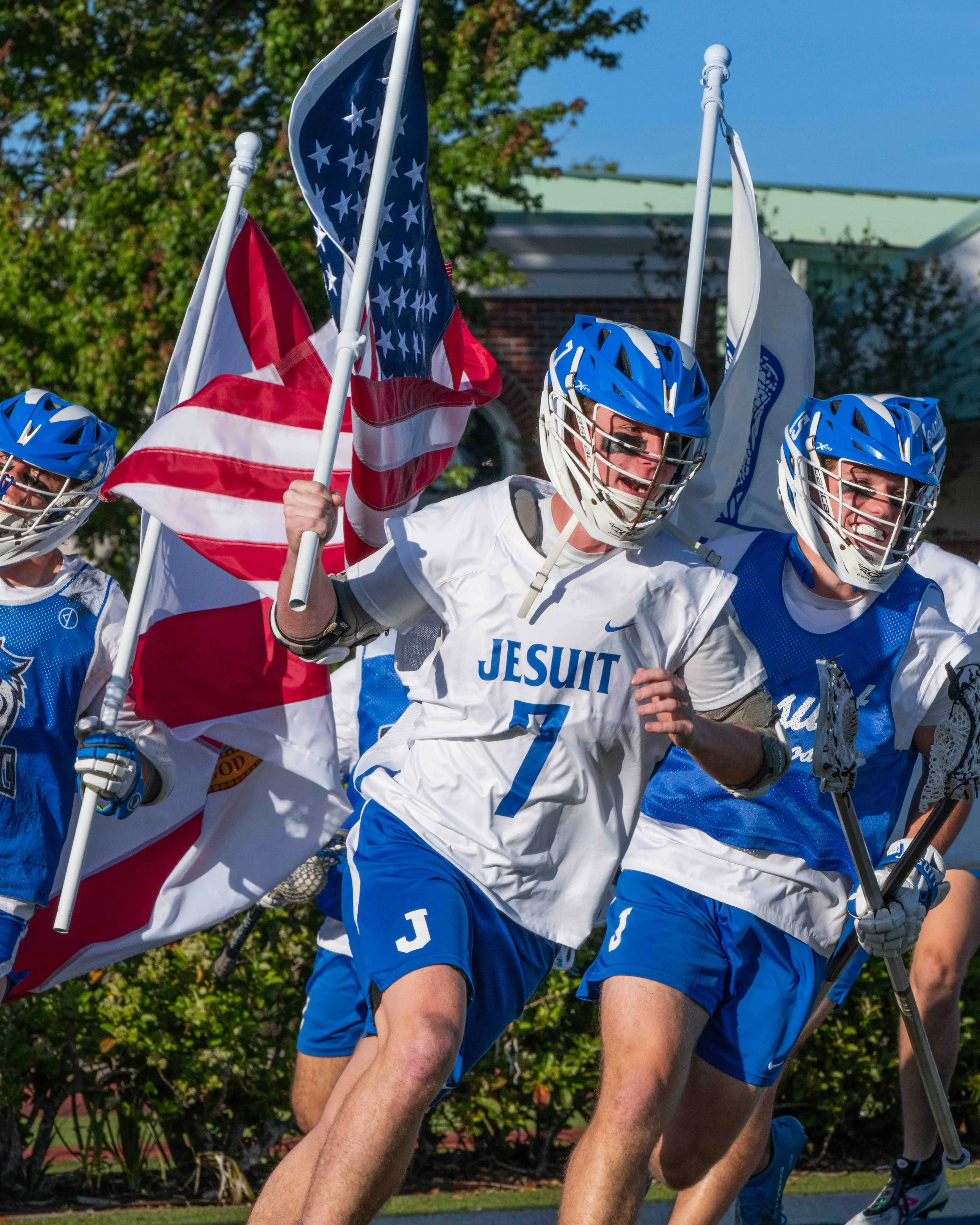 Lacrosse-Team-With-American-Flag-2.jpg