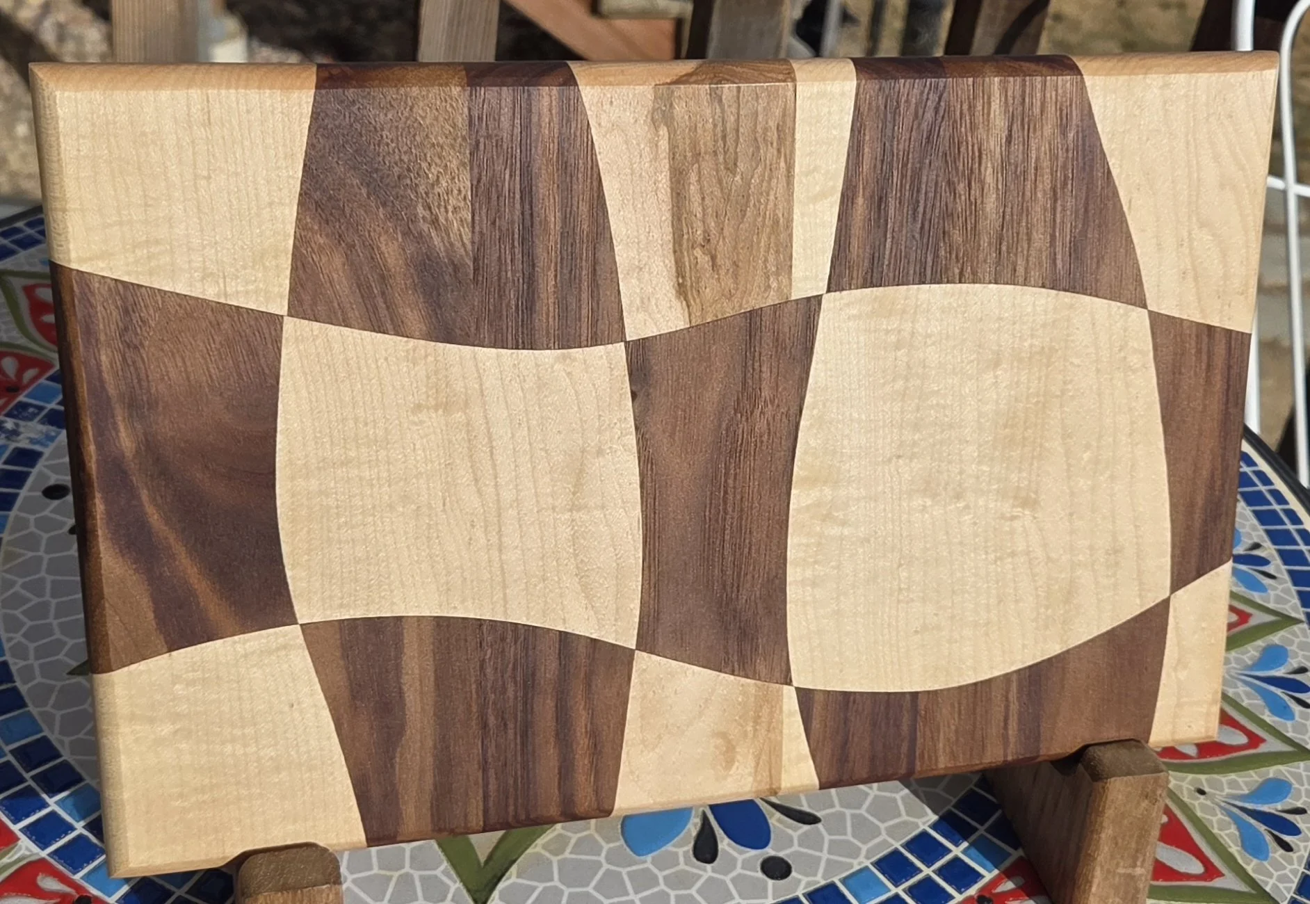 Edge Grain Drunken Pattern Cutting Board
