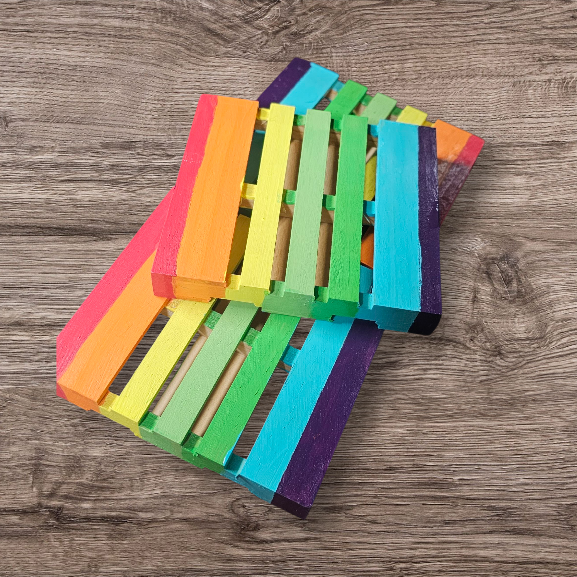 The Artful Accessory: Hand-Painted Soap Dish