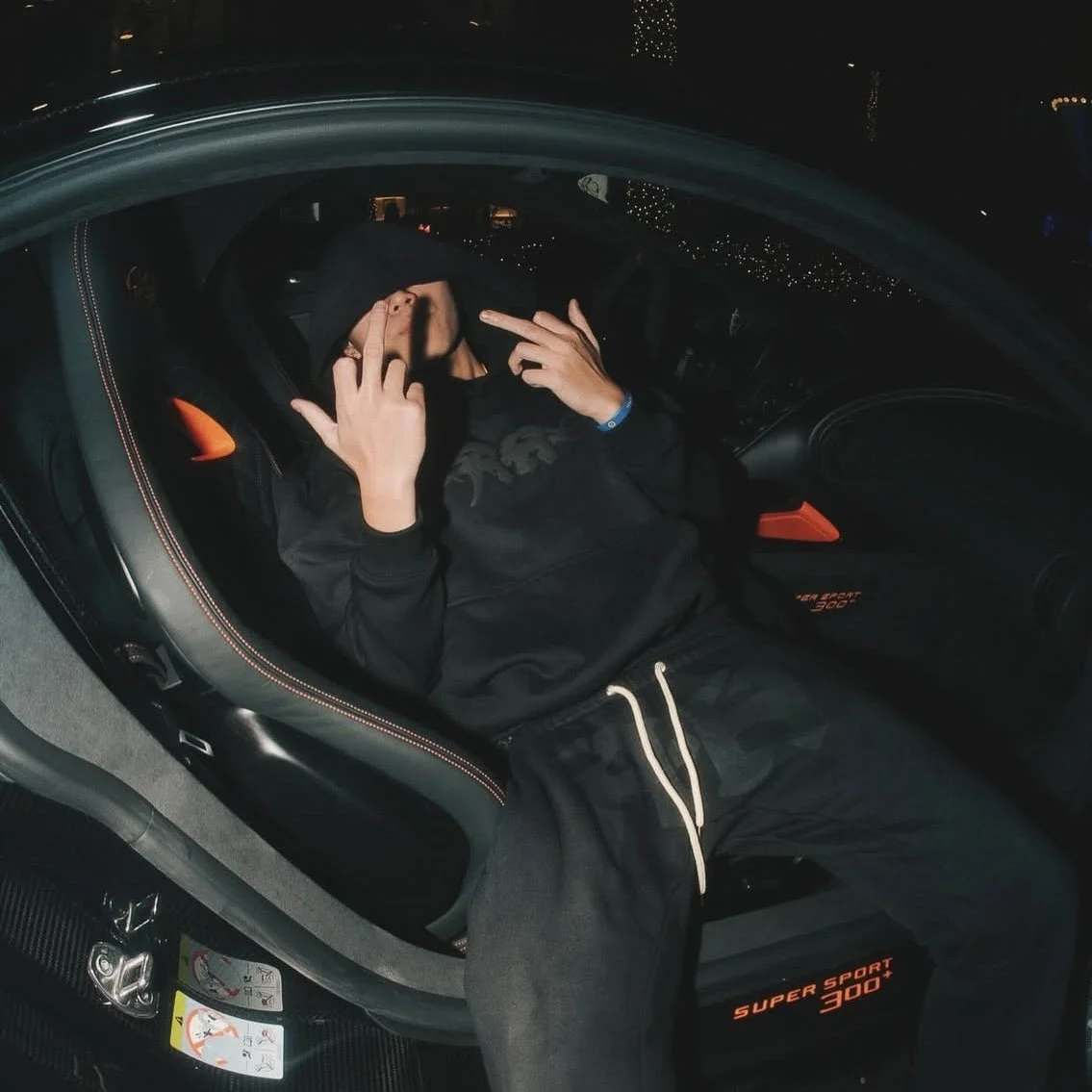 12/22/2023 @ACEOFHEARTSLA | INSTAGRAM