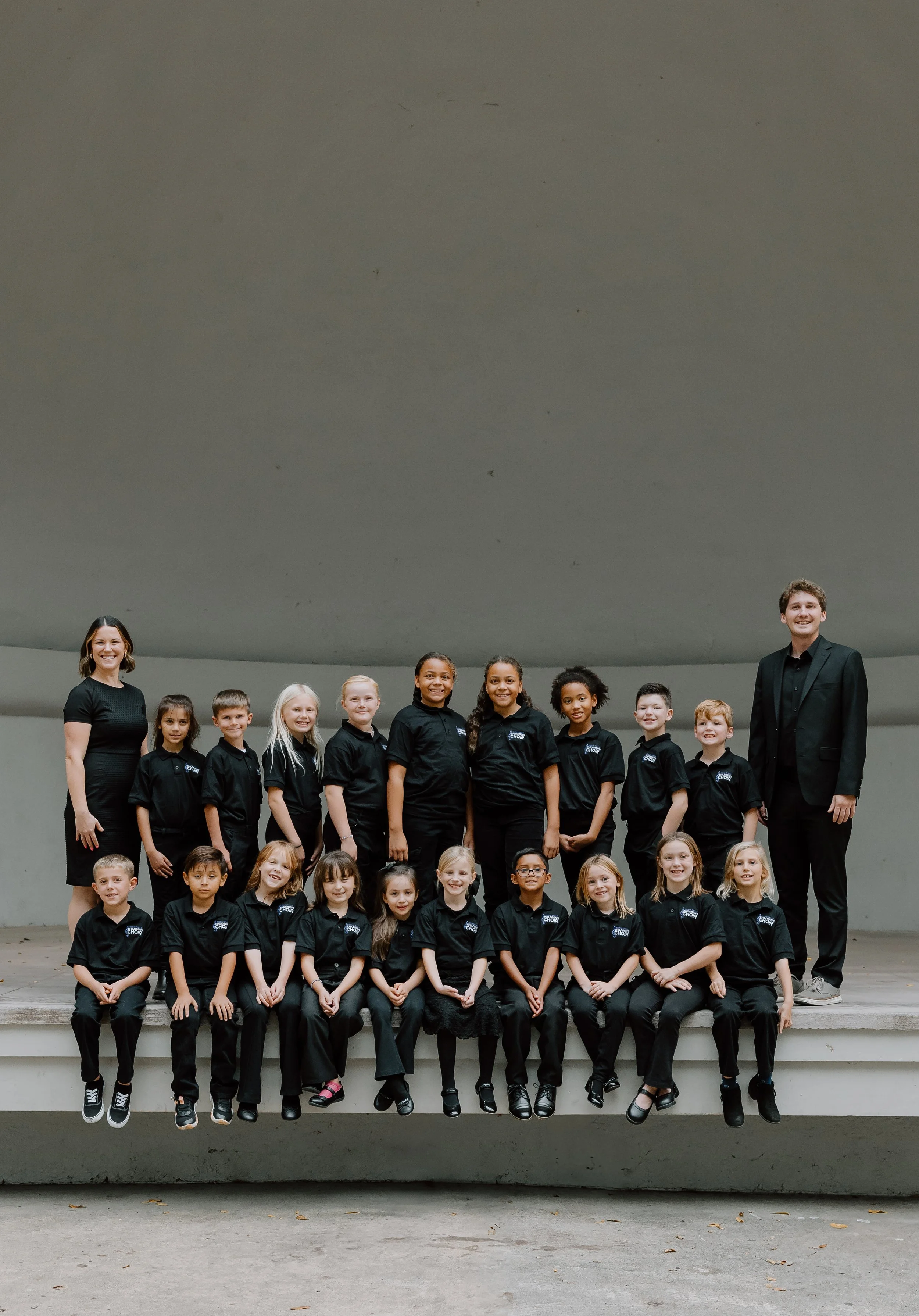 Coro Dulce w_Kaela and Ben.jpg