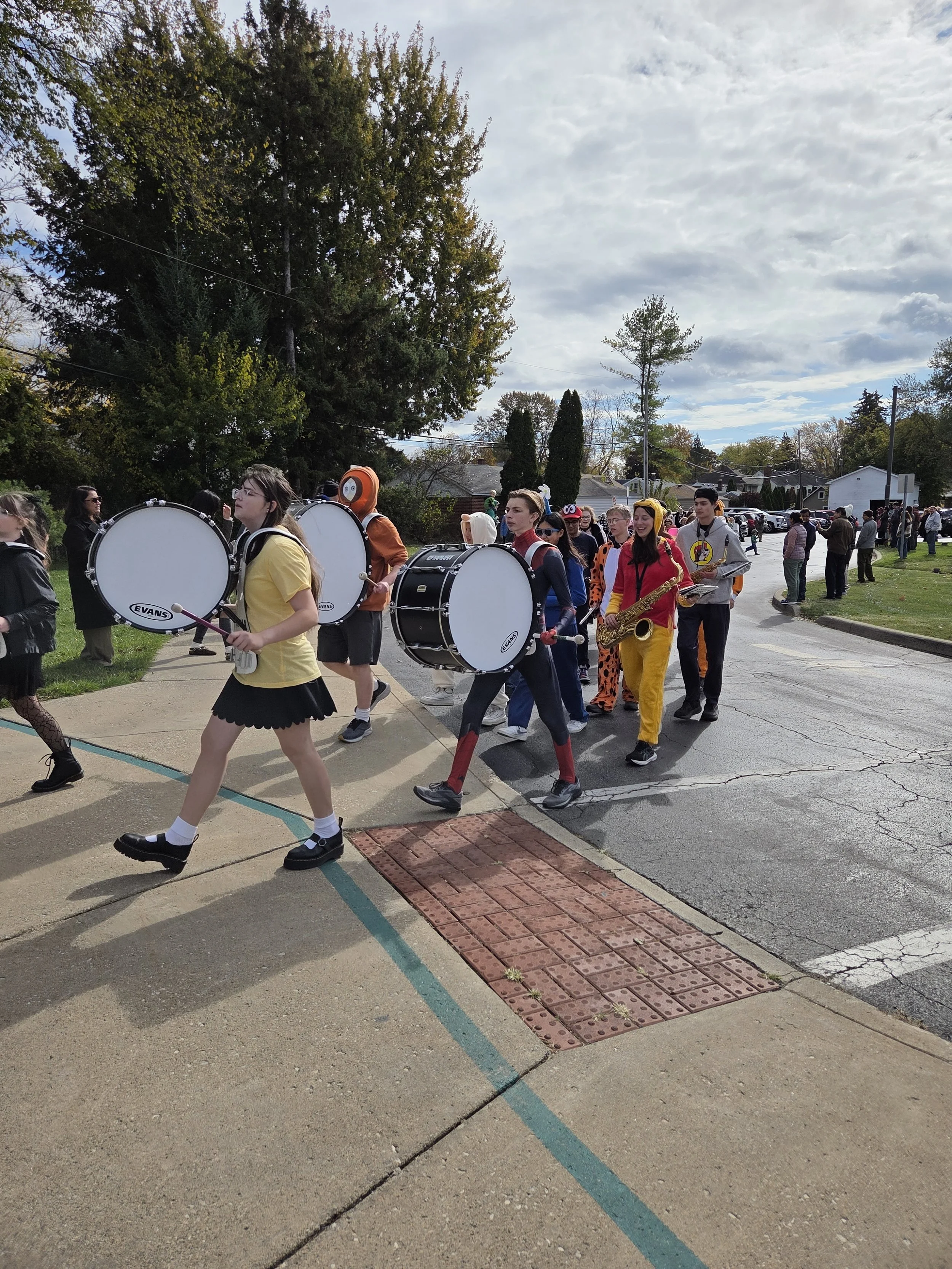 HS Band @ ES Halloween Parade