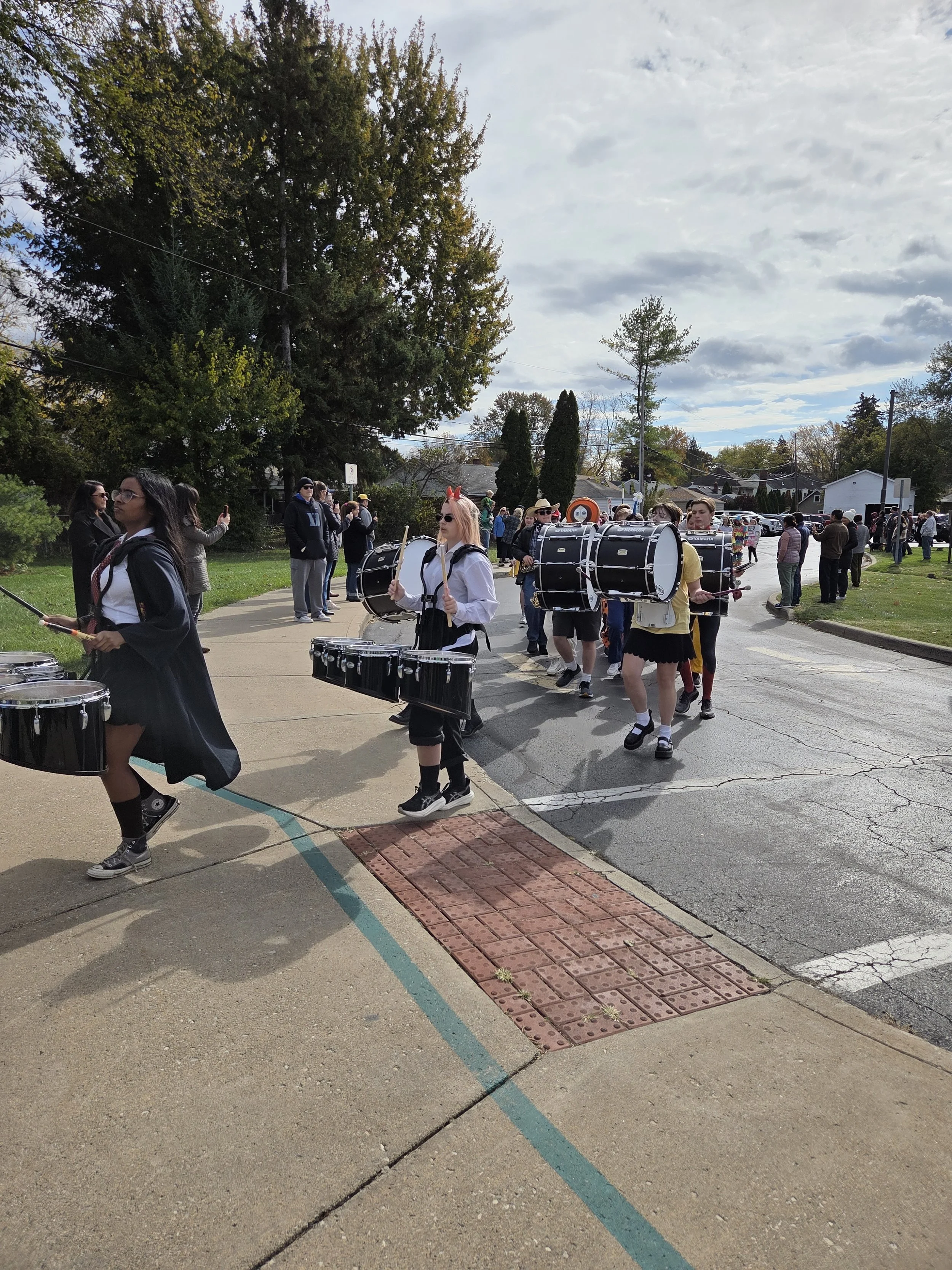HS Band @ ES Halloween Parade