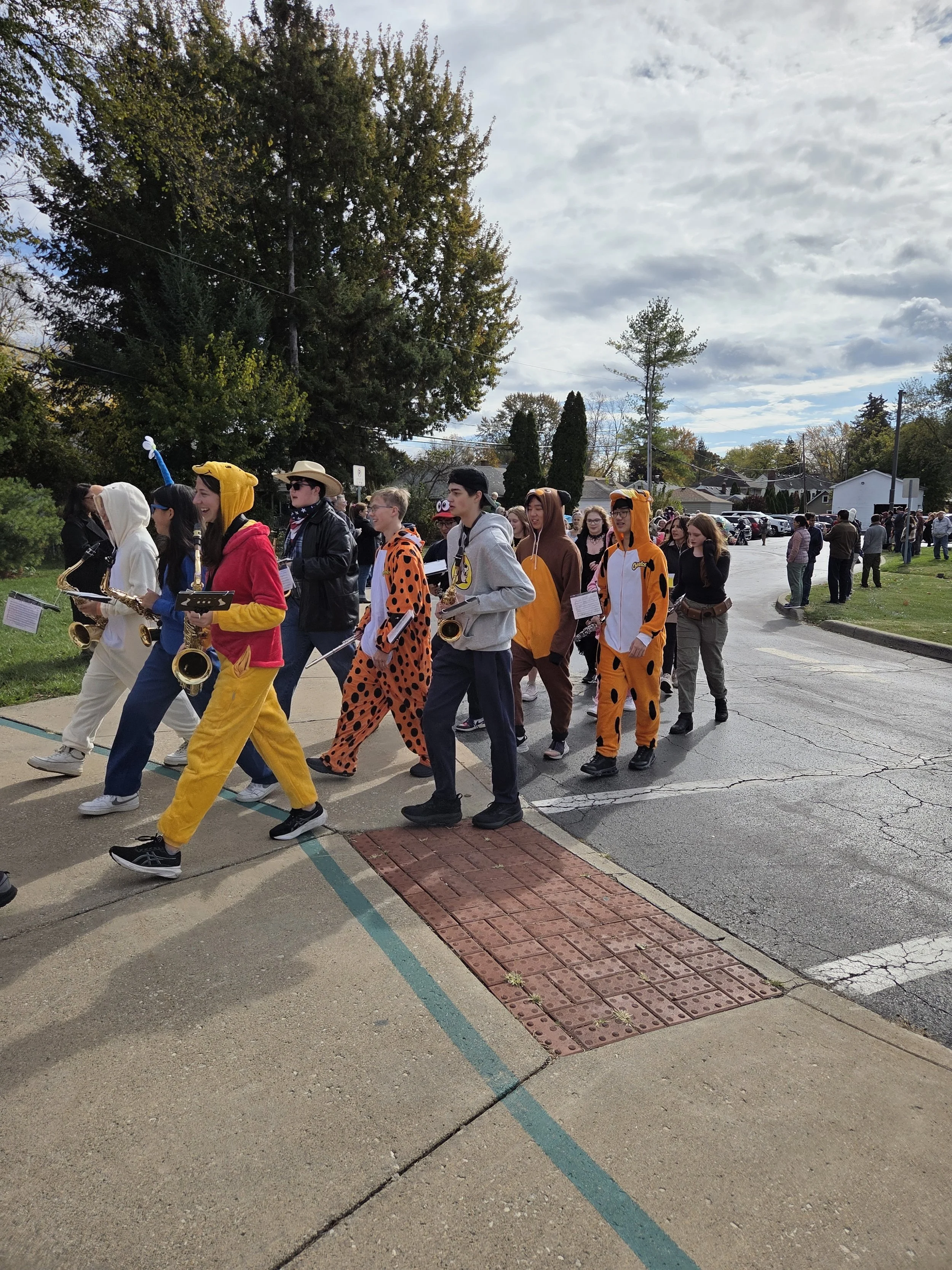 HS Band @ ES Halloween Parade