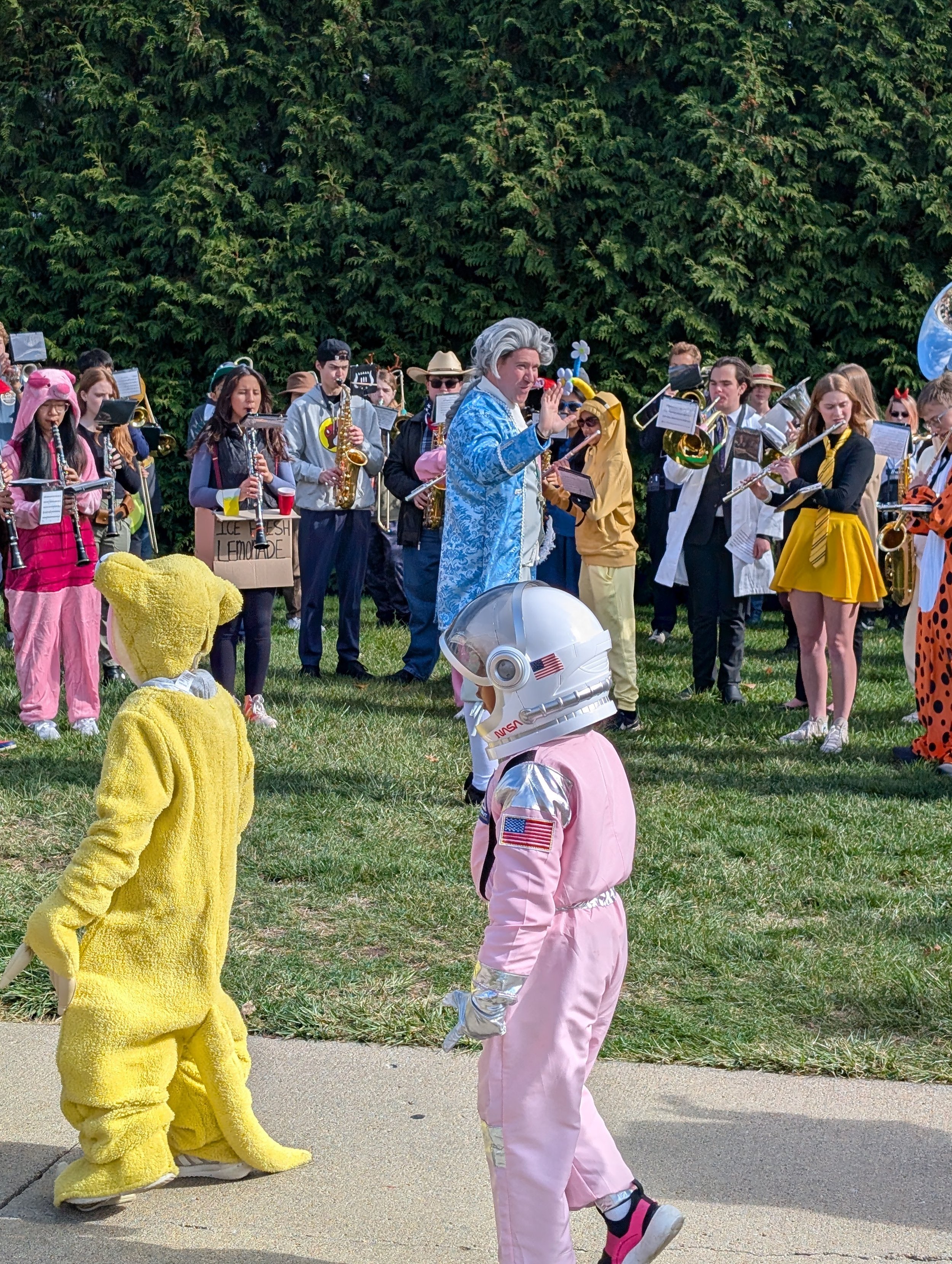 HS Band @ ES Halloween Parade
