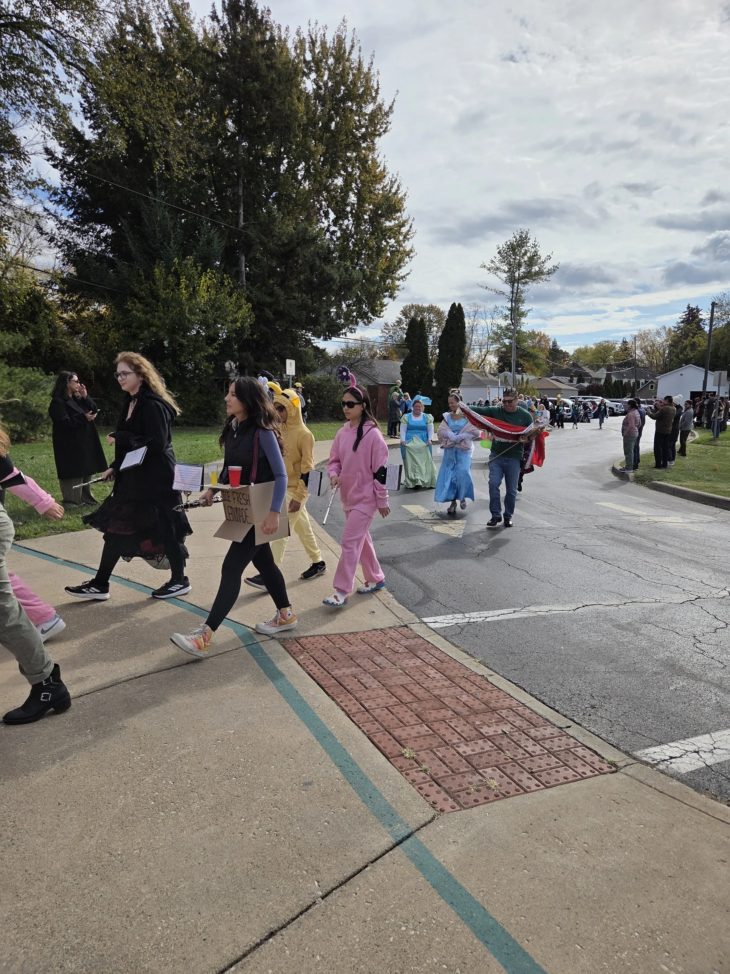 HS Band @ ES Halloween Parade