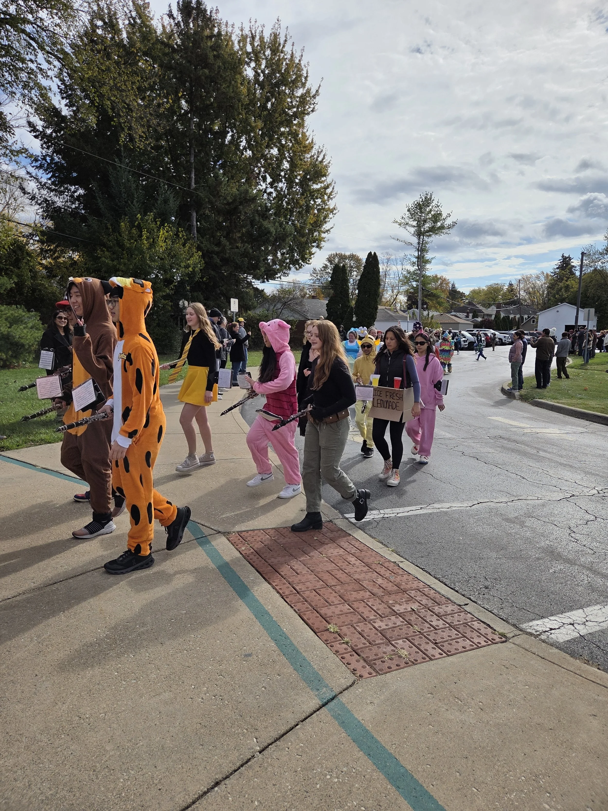 HS Band @ ES Halloween Parade