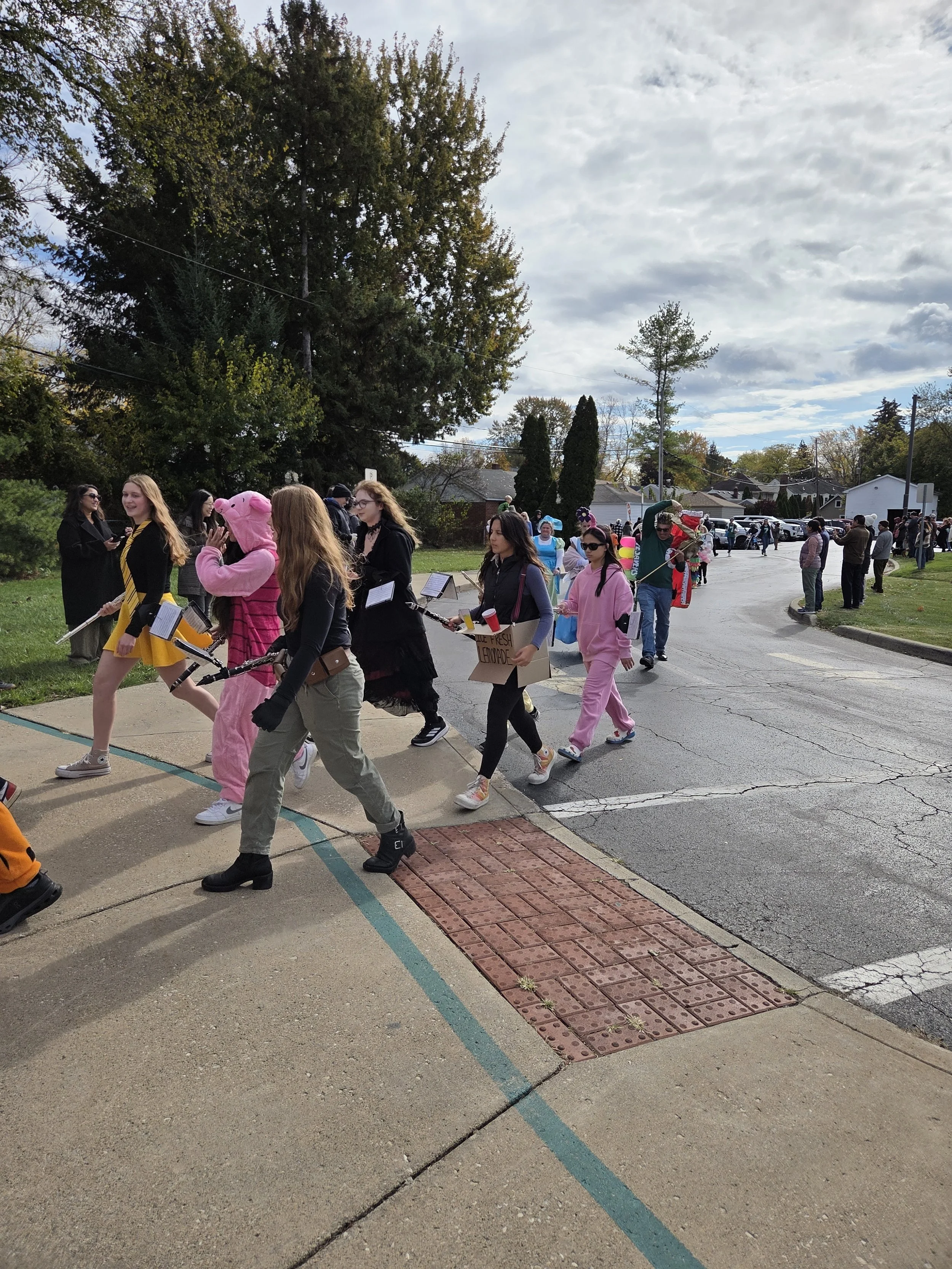 HS Band @ ES Halloween Parade