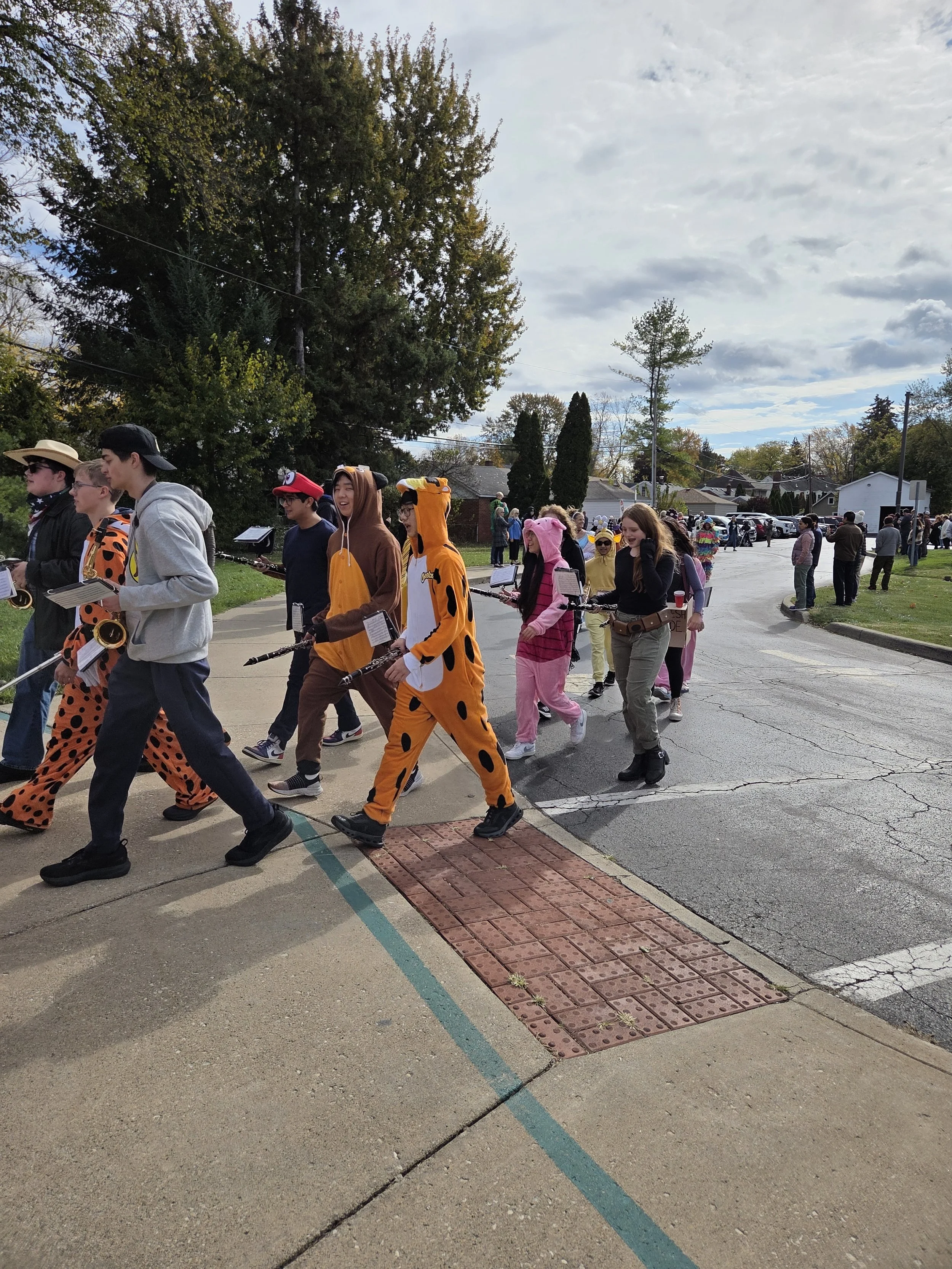 HS Band @ ES Halloween Parade
