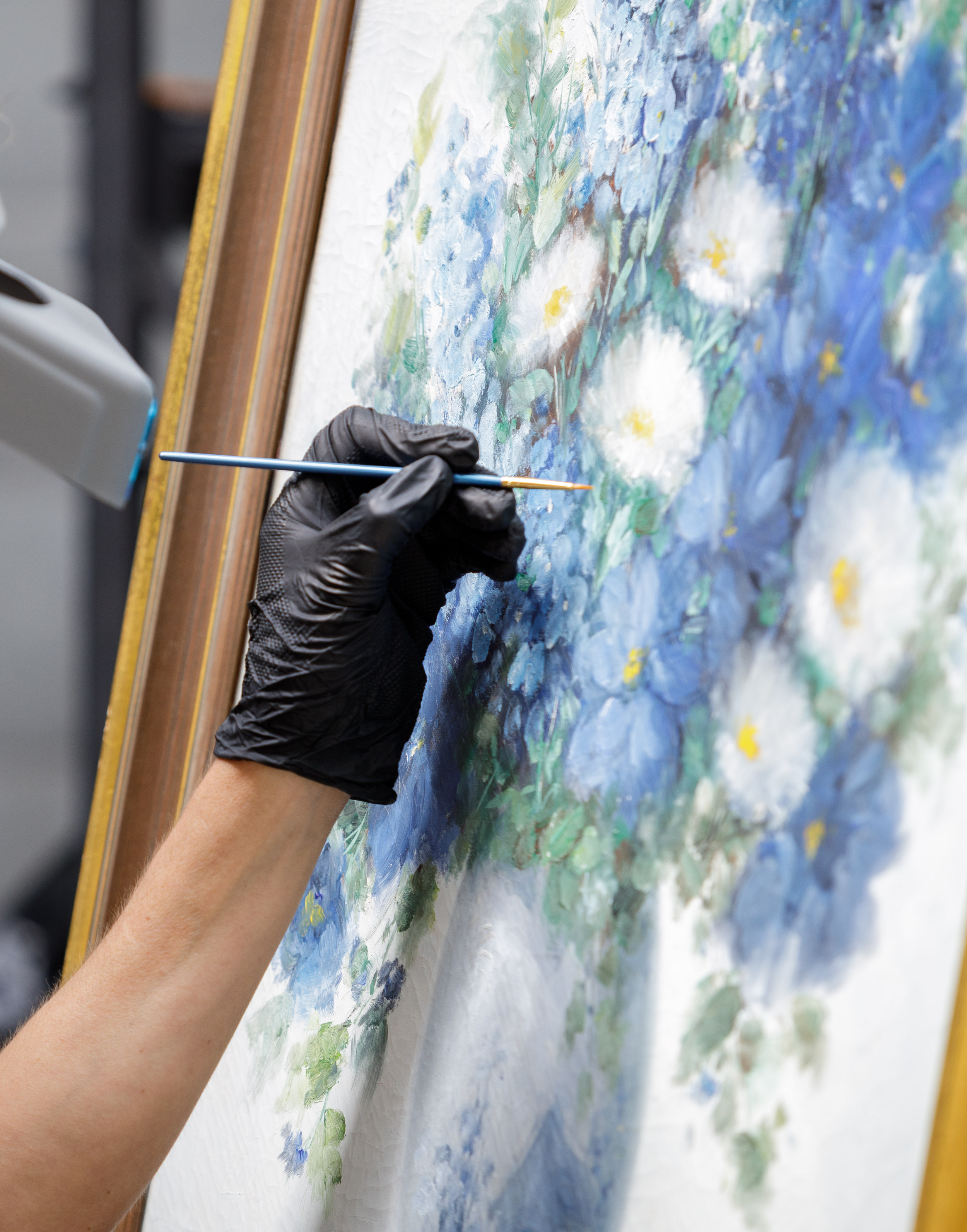 Interested in Becoming a Conservator?