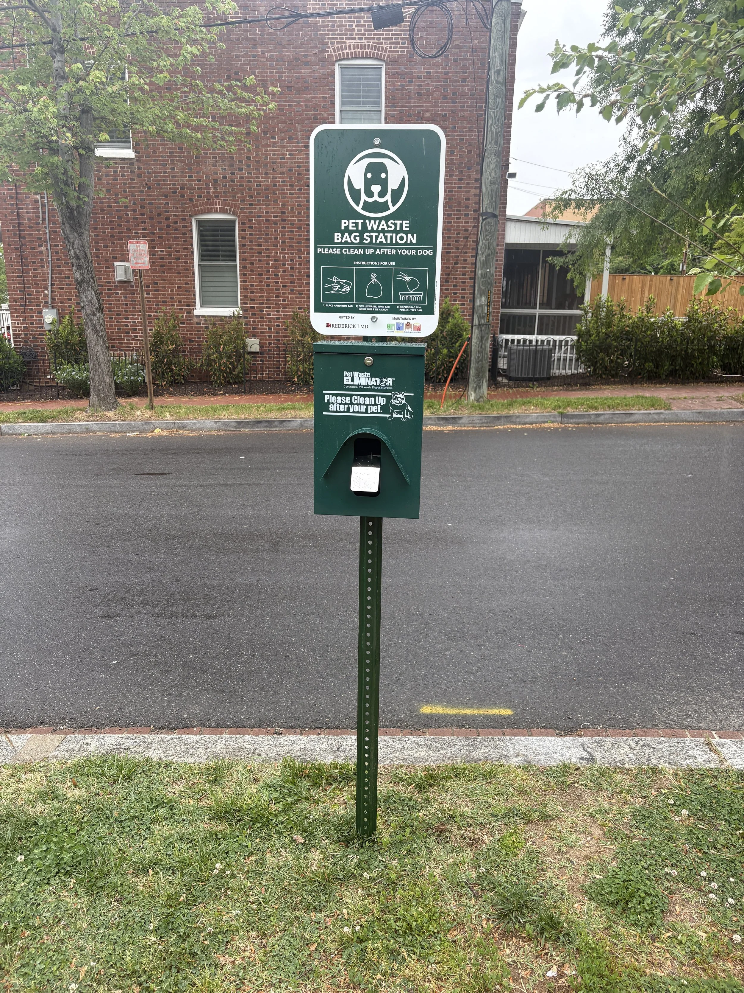 Pet Waste Bag Station Network