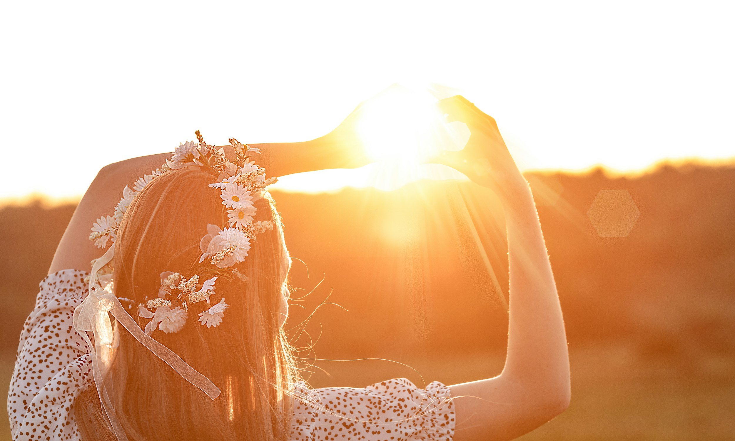 A Gentle Summer Solstice Ritual for Light, Joy &amp; Reflection