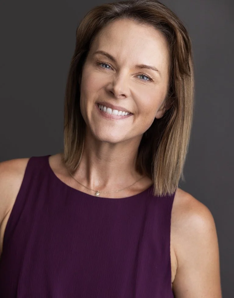 R Vandervis_9464_768x976.jpg