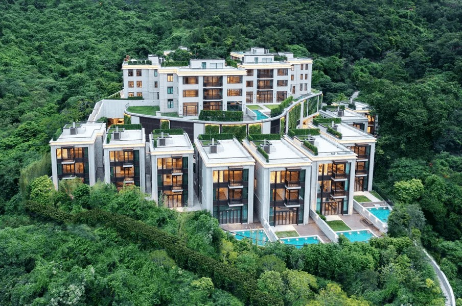 Repluse Bay in Hong kong, the best neighborhoods in Hong Kong