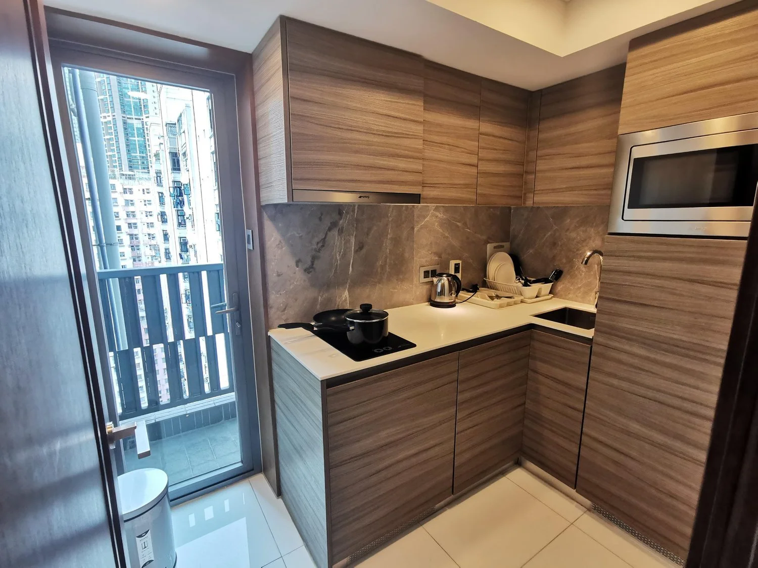 Service Apartment Kennedy Town