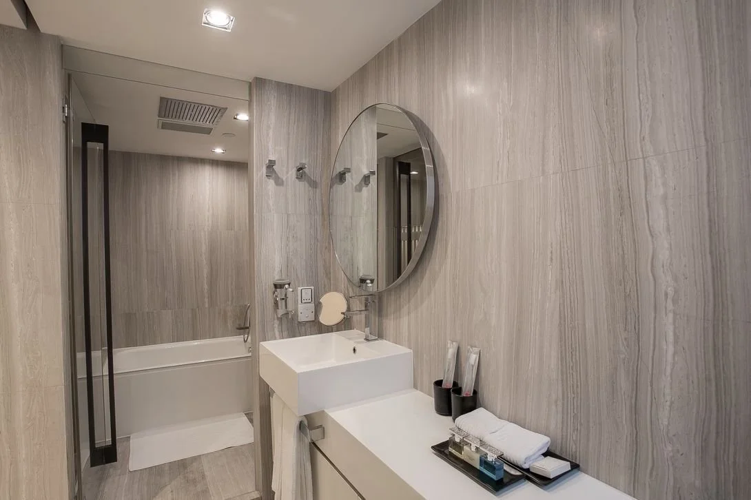 Yi Apartment Unit 01 Bathroom Tsim Sha Tsui Serviced Apartment