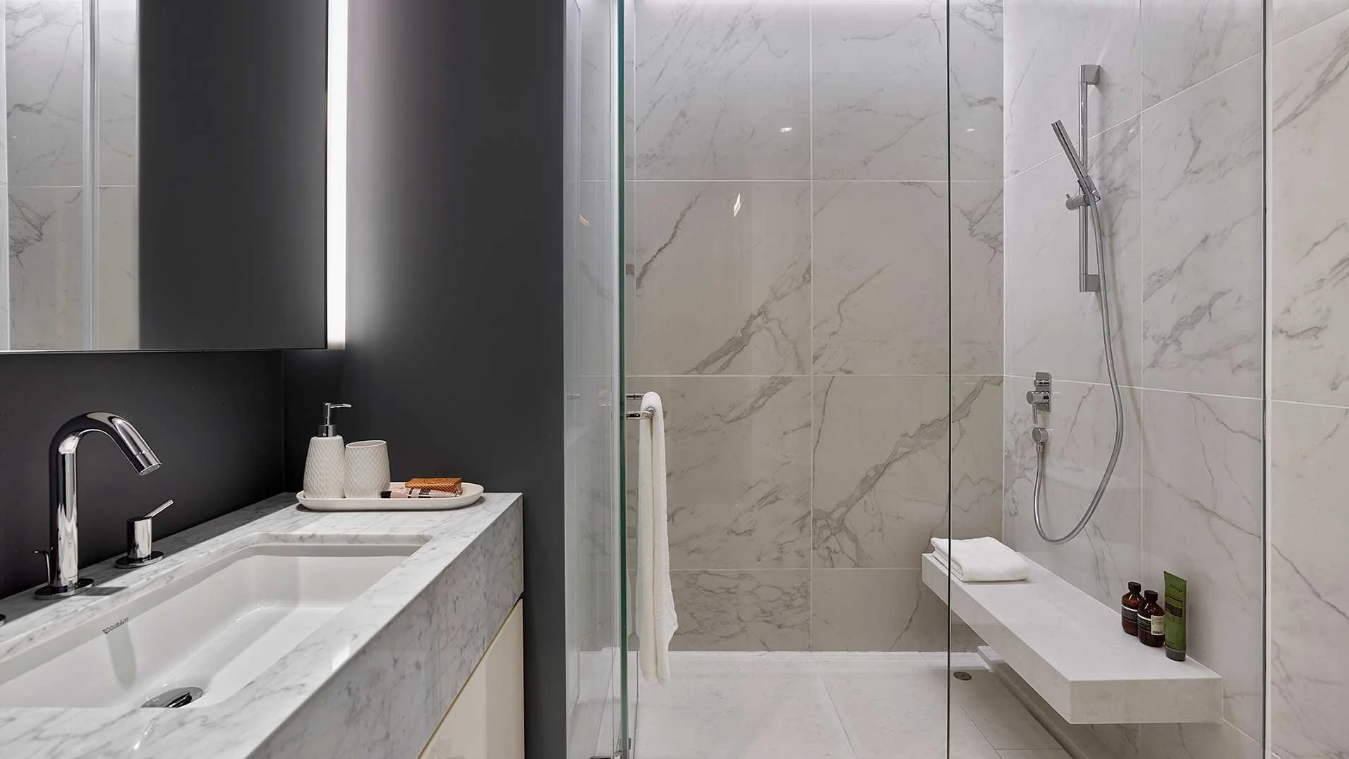 East Residence Bathroom Service Apartment Quarry Bay