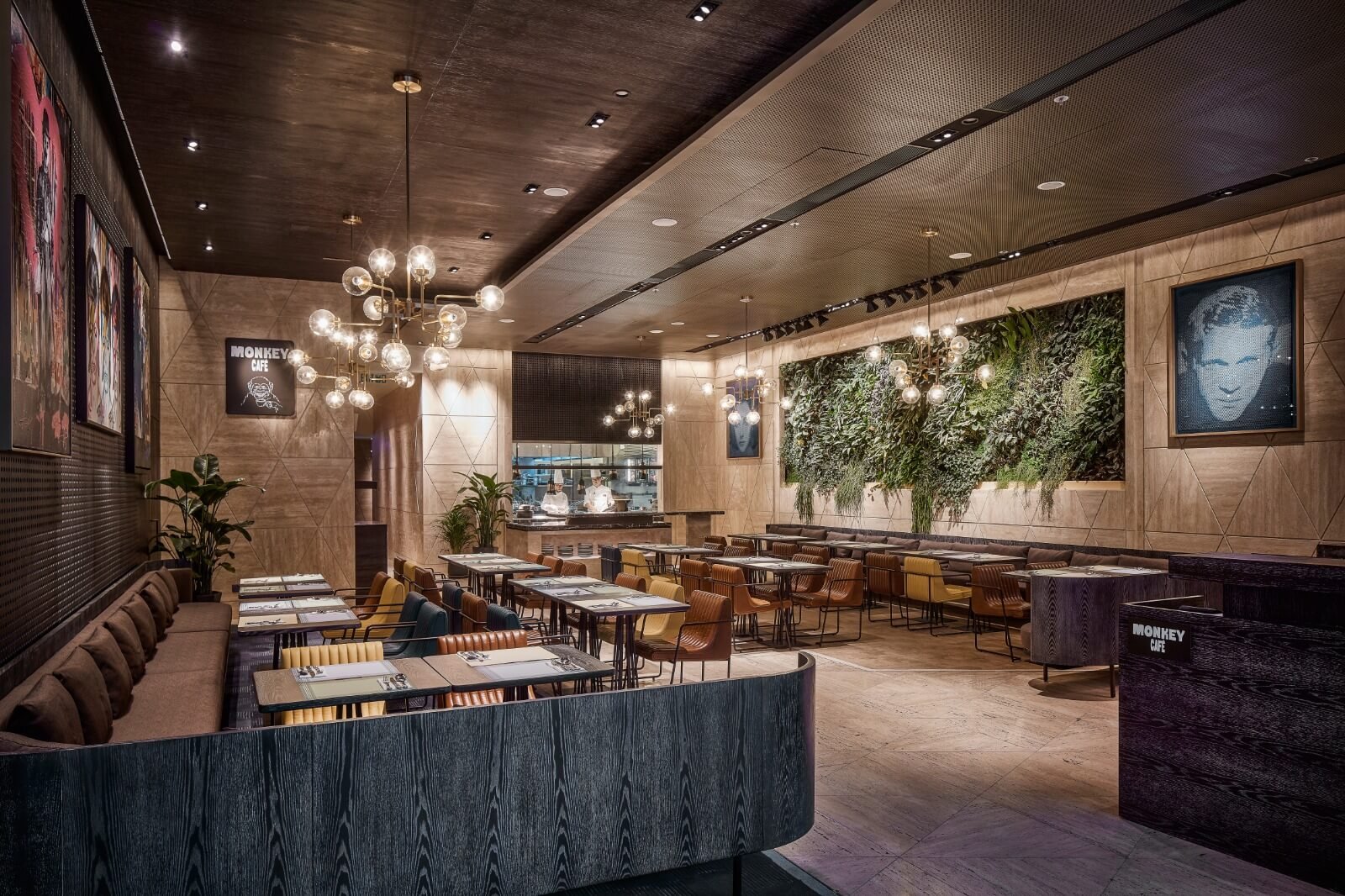 The Emperor Hotel Monkey Cafe