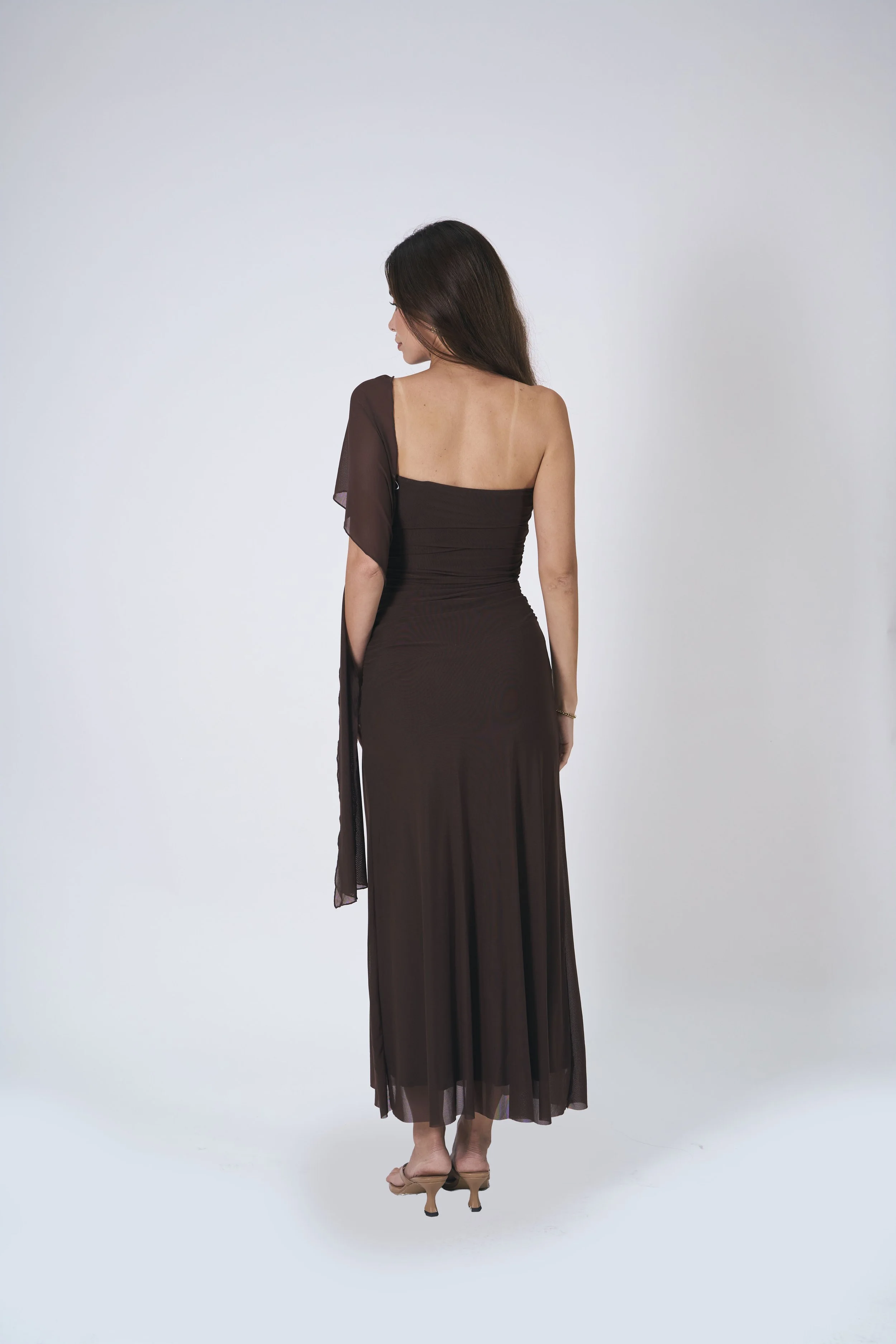 UC x SILVIE STUDIOS_CATALOGUE_RETOUCHED-77.jpg