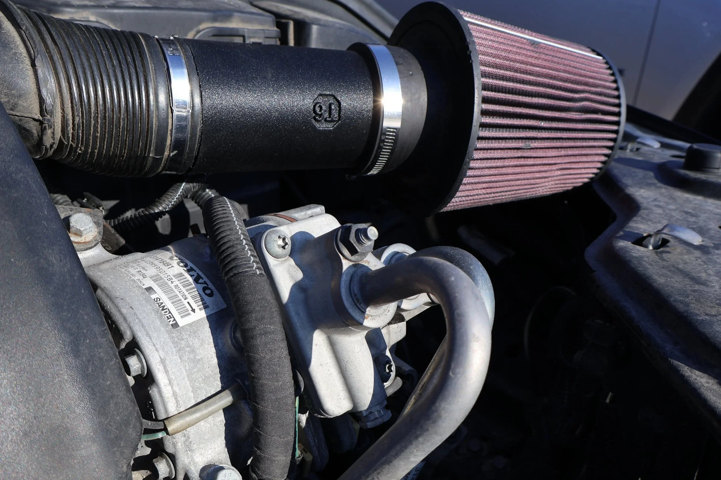 SilvaDes printed intake (v4) at the throttle-body coupler, Volvo S80 T6