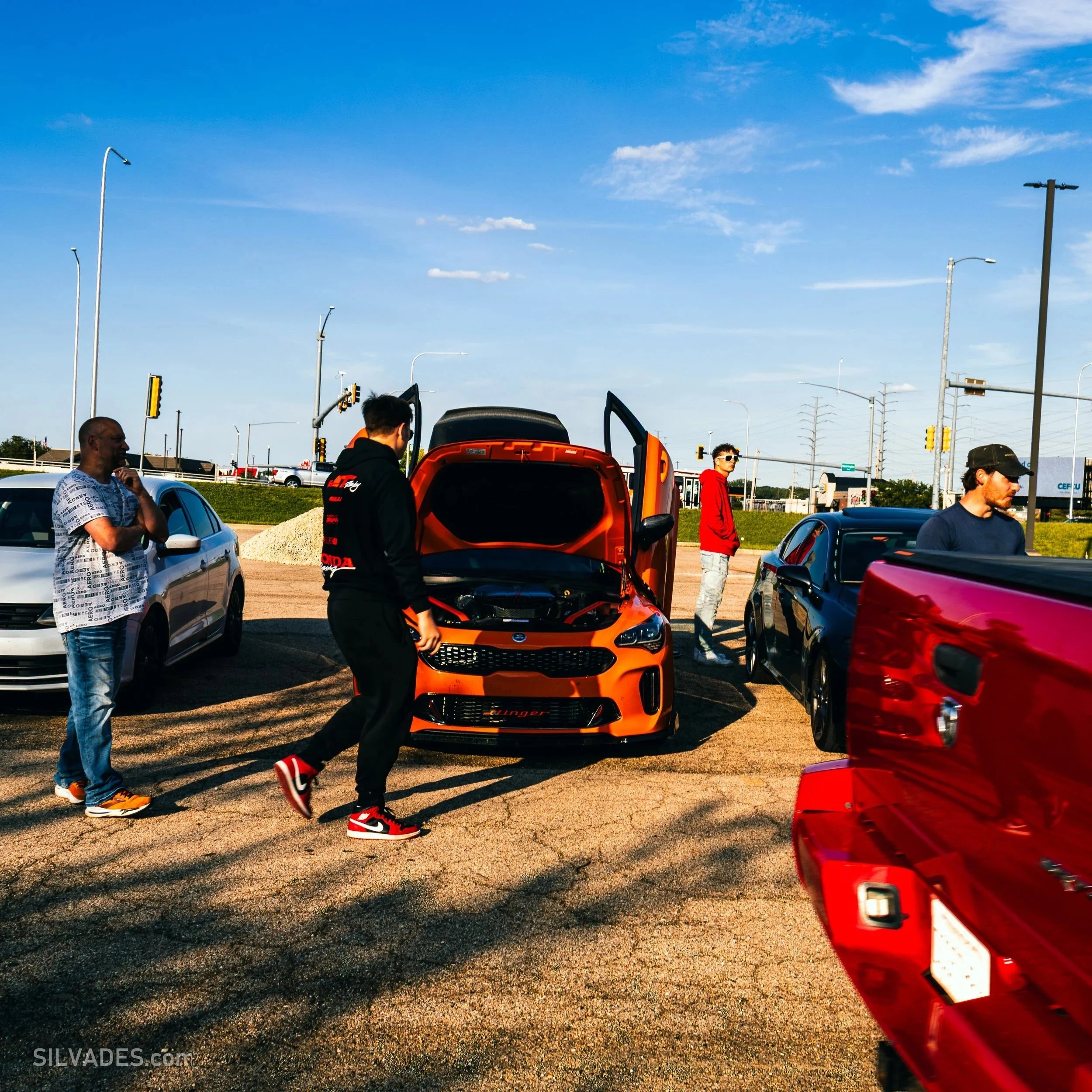 feature-3-meet-wide.jpg