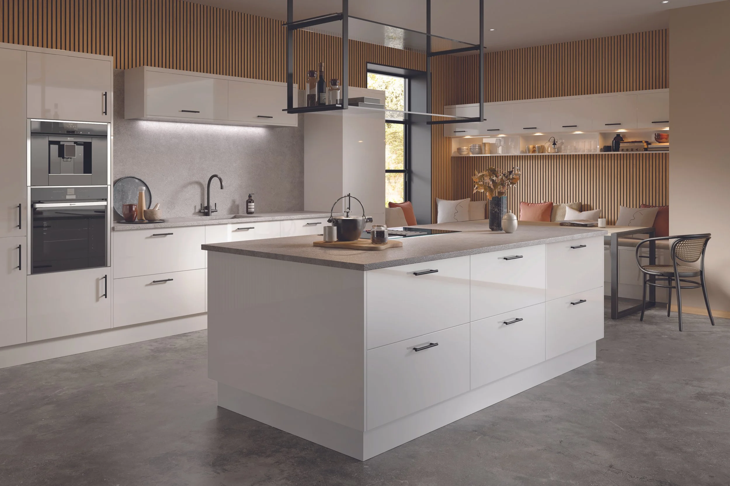 Zurfiz-Ultragloss-White-Kitchen-1-2.jpg