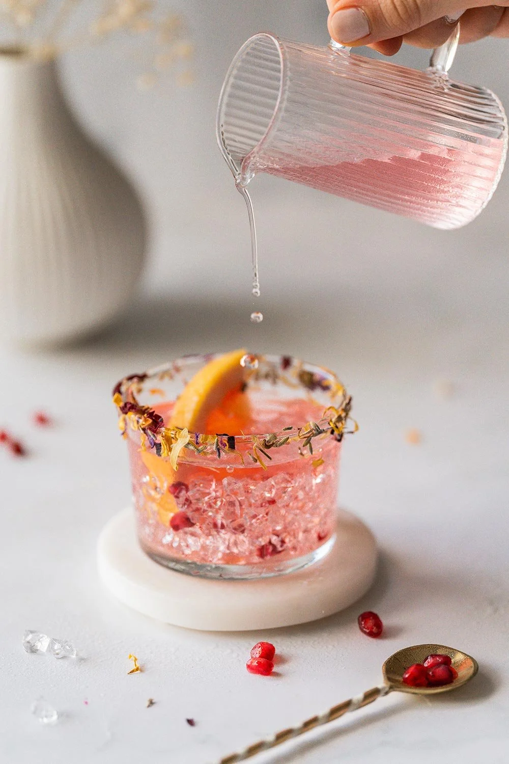 larabrng_foodfotografin_grapefruitdrink.jpg