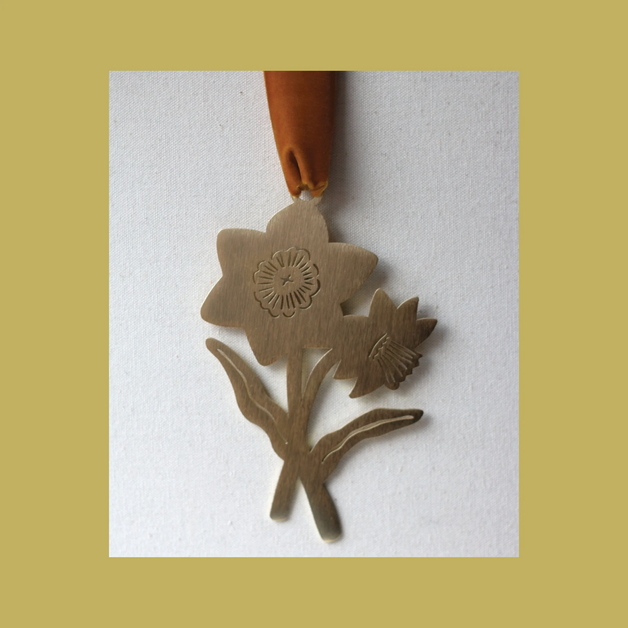 Daffodils - Brass Wall Hanging (Ships early April)