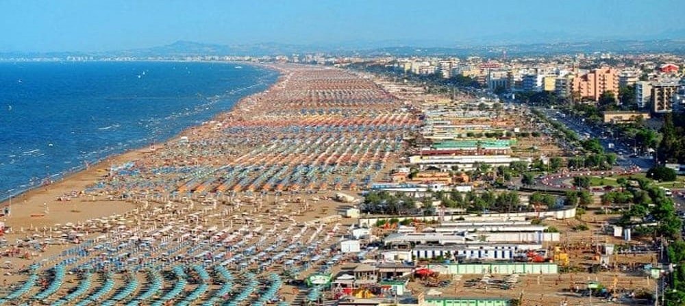 spiaggia-rimini.jpg