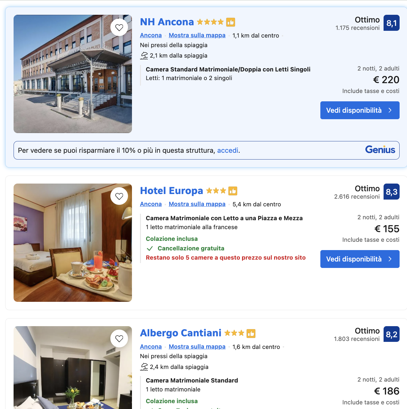 Elenco di tre hotel a Ancona con dettagli e recensioni, mostrando le facciate esterne e camere interne, tutte vicino alla spiaggia e con prezzi e servizi inclusi.