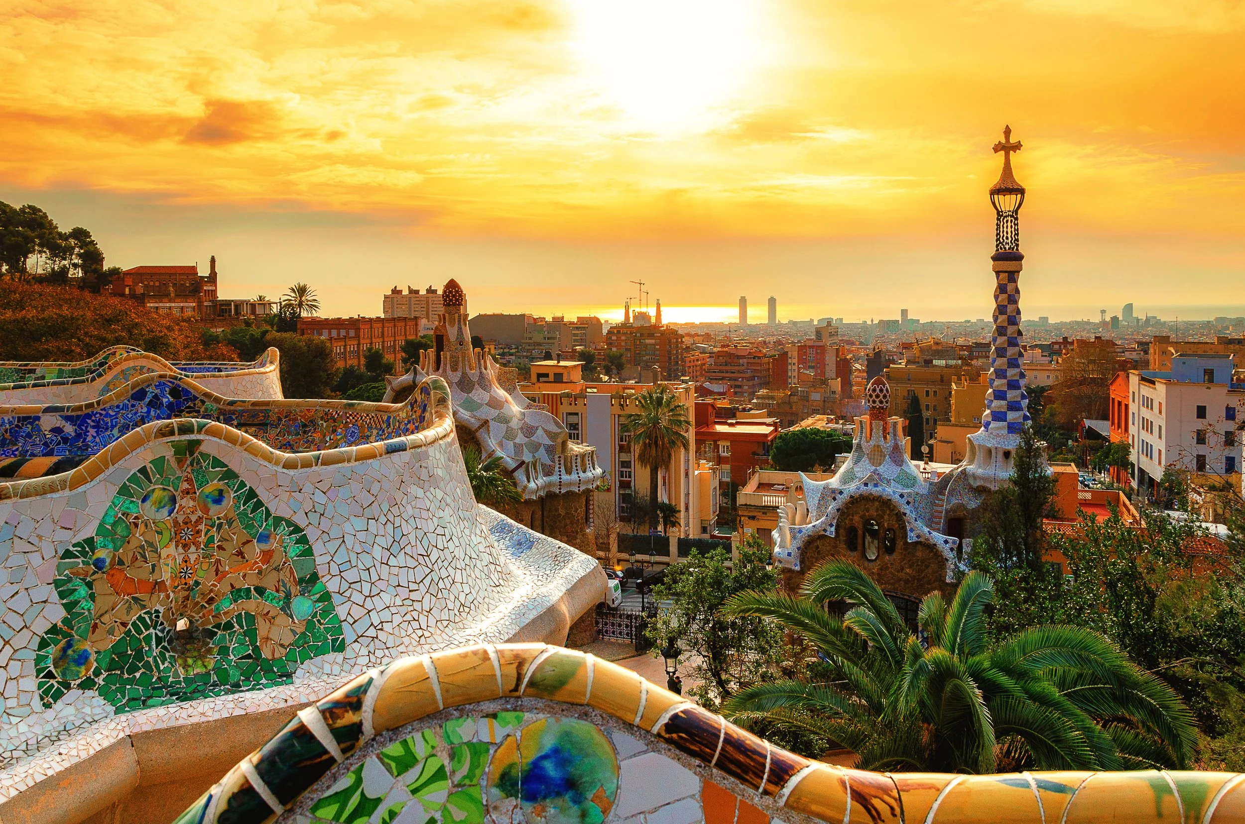Barcelona Park Güell'den bir şehir manzarası, İspanya