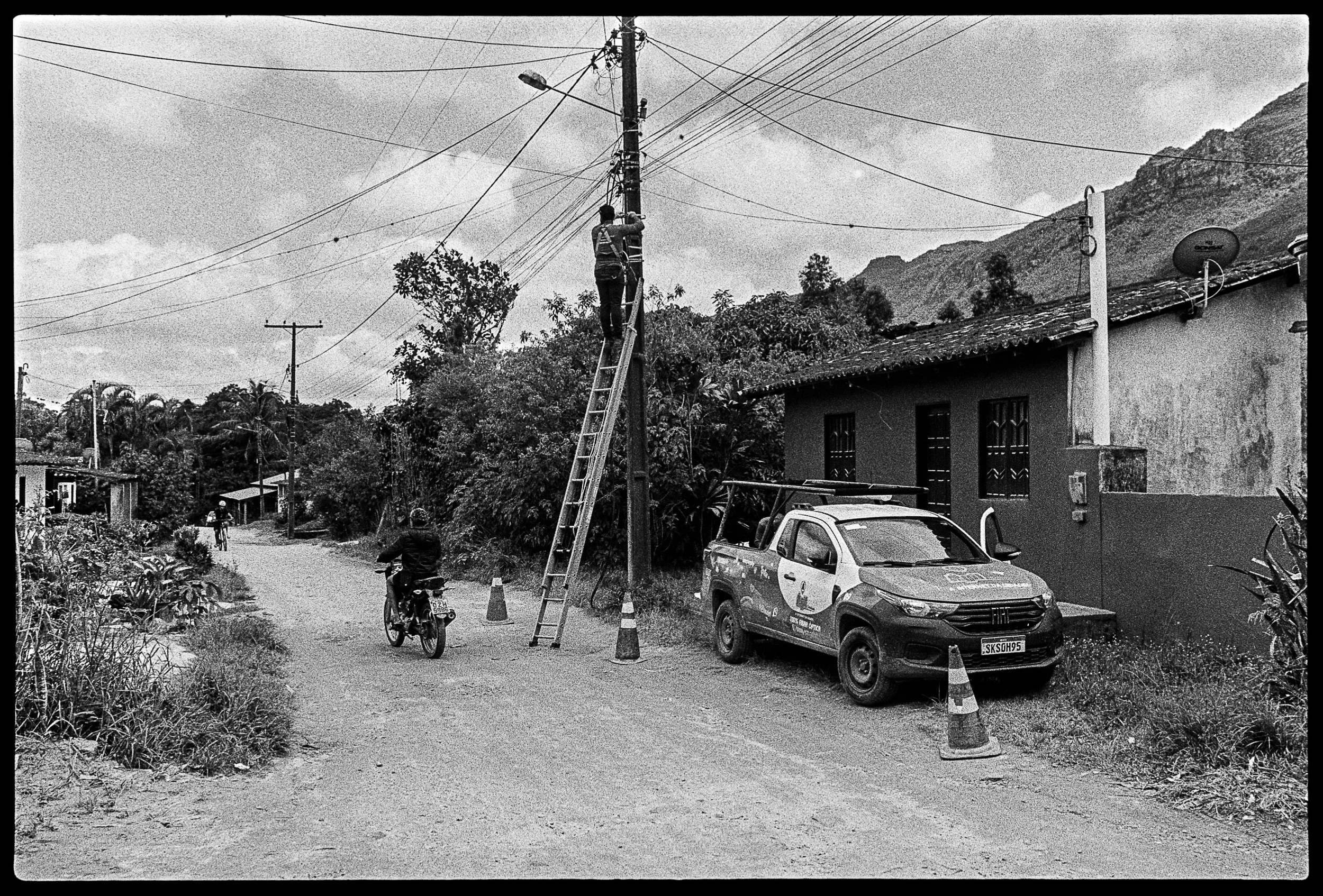 La Strada-03.jpg